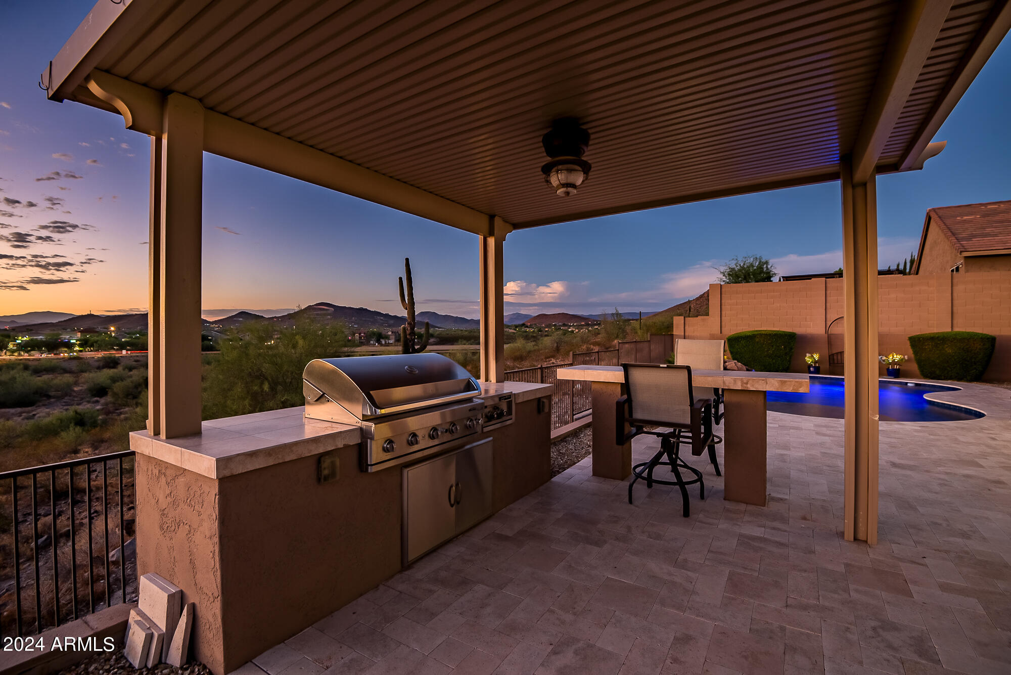 2938 W NIGHT OWL Lane