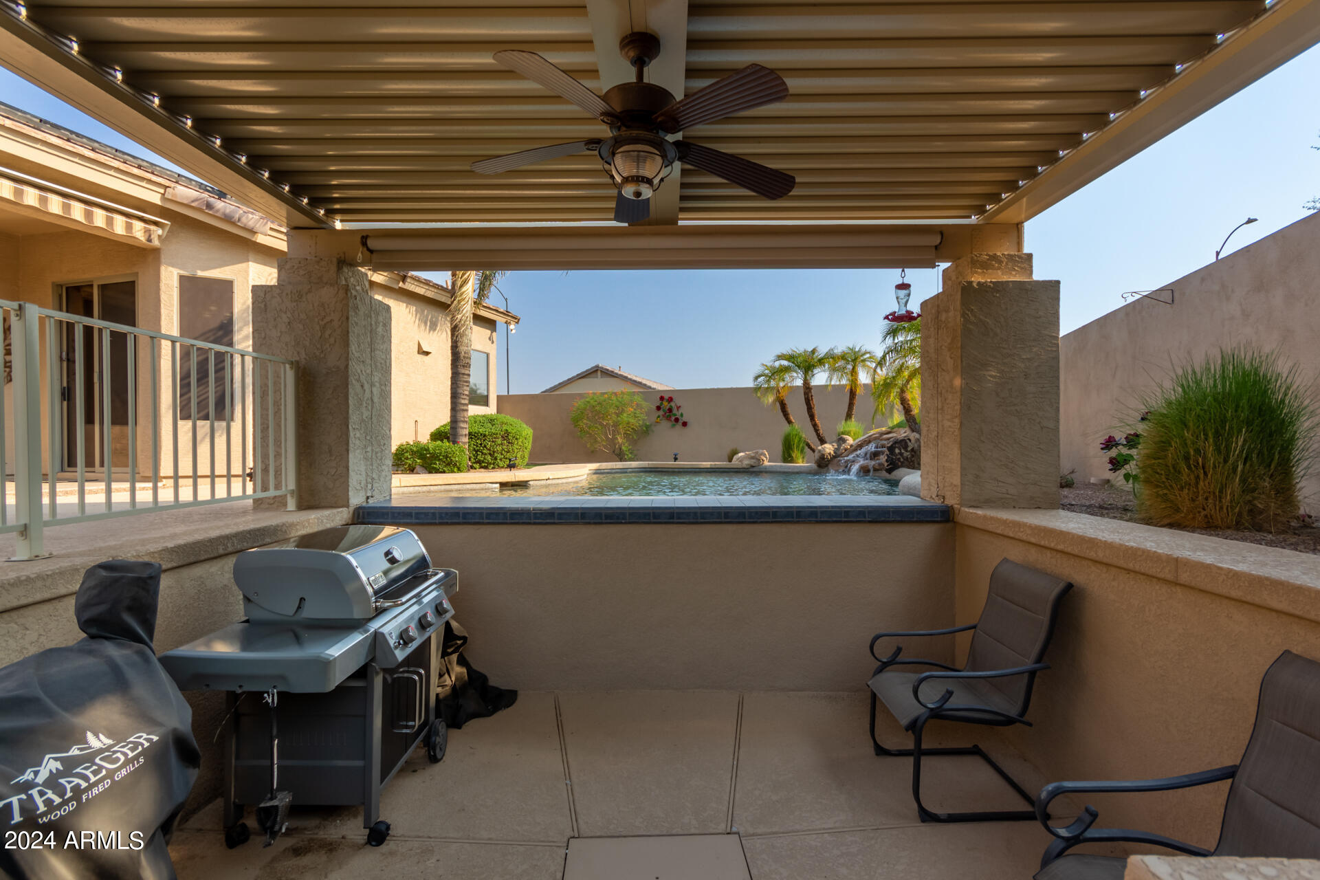 1404 N BERNARD --
