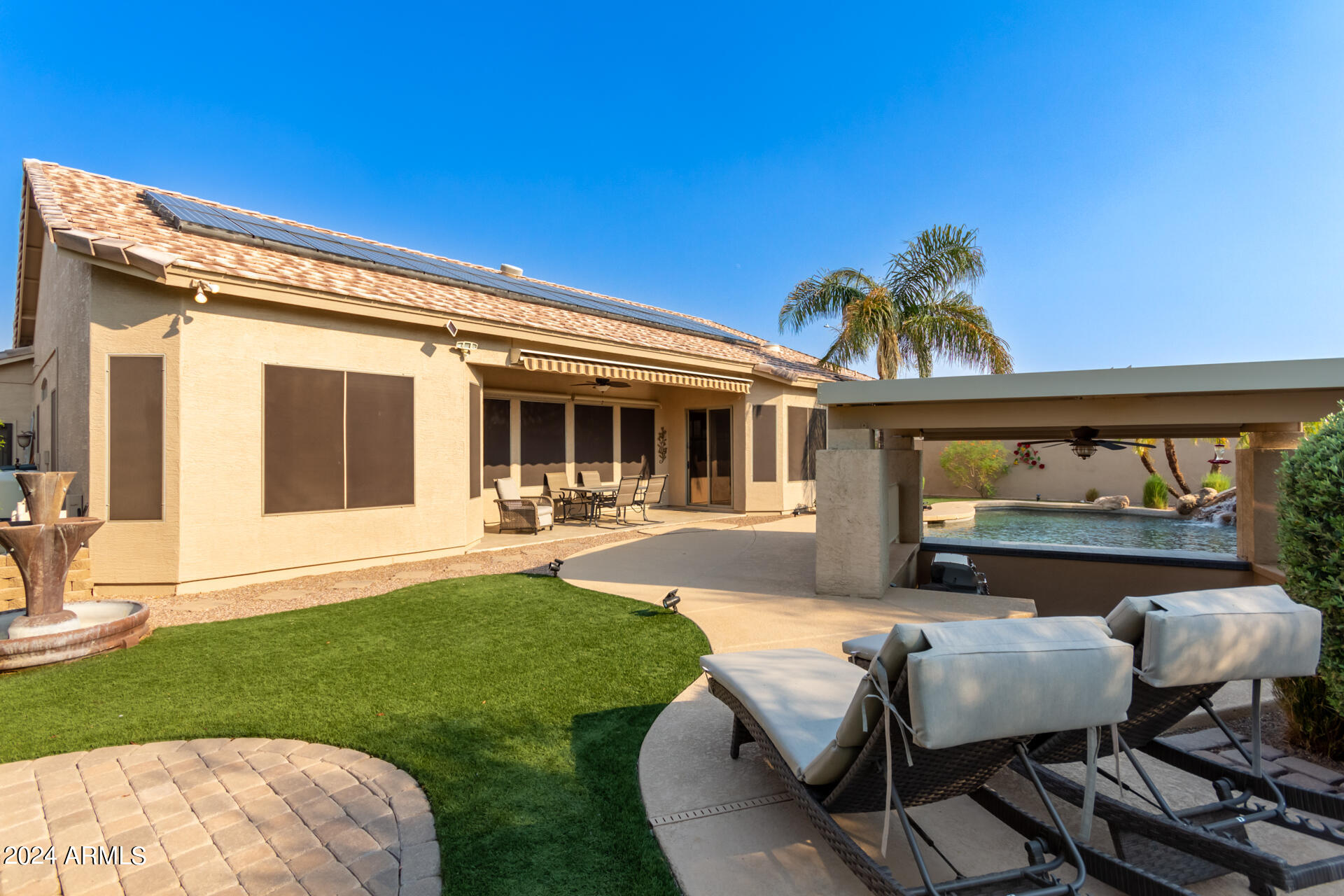 1404 N BERNARD --