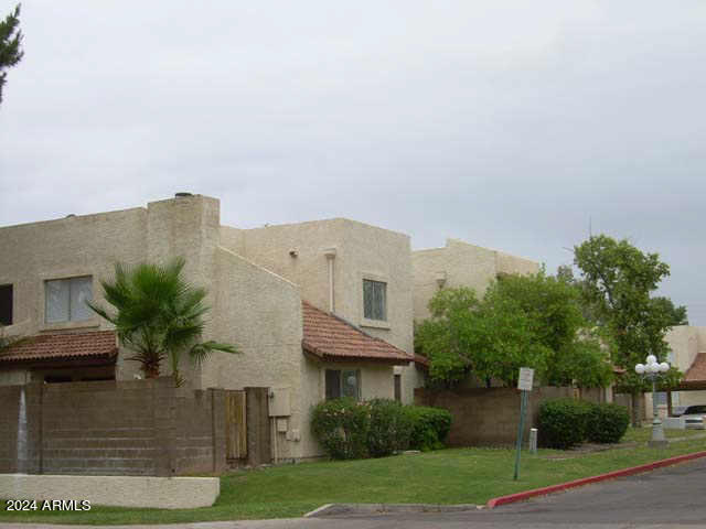 222 W BROWN Road, 96
