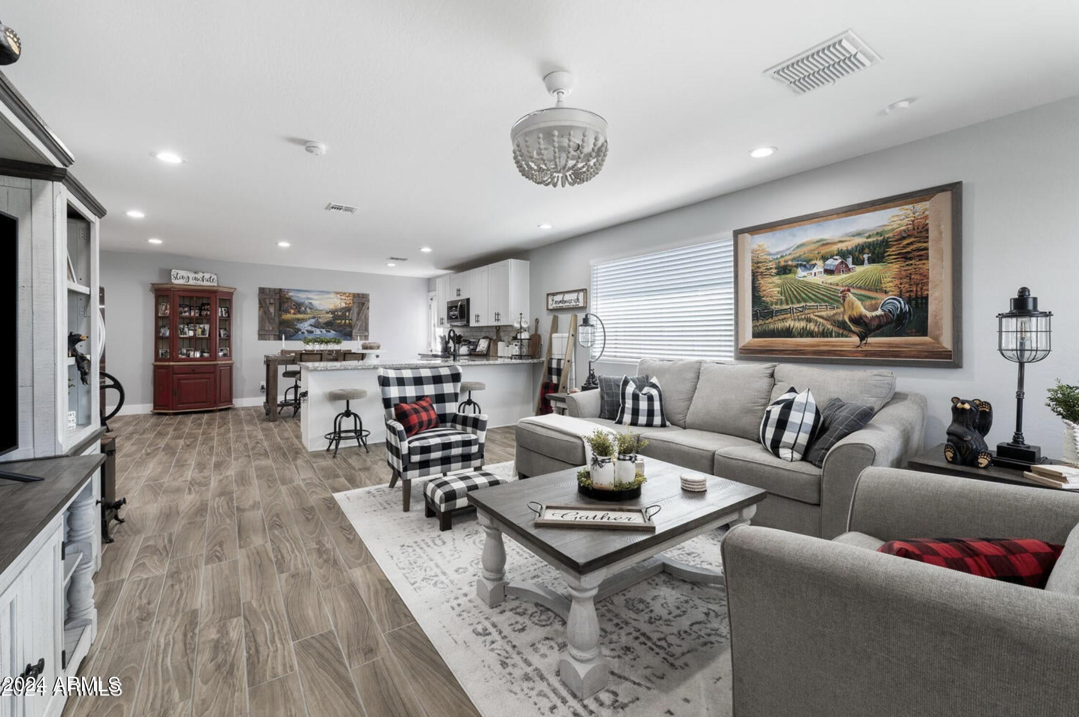 2330 W ROMLEY Road
