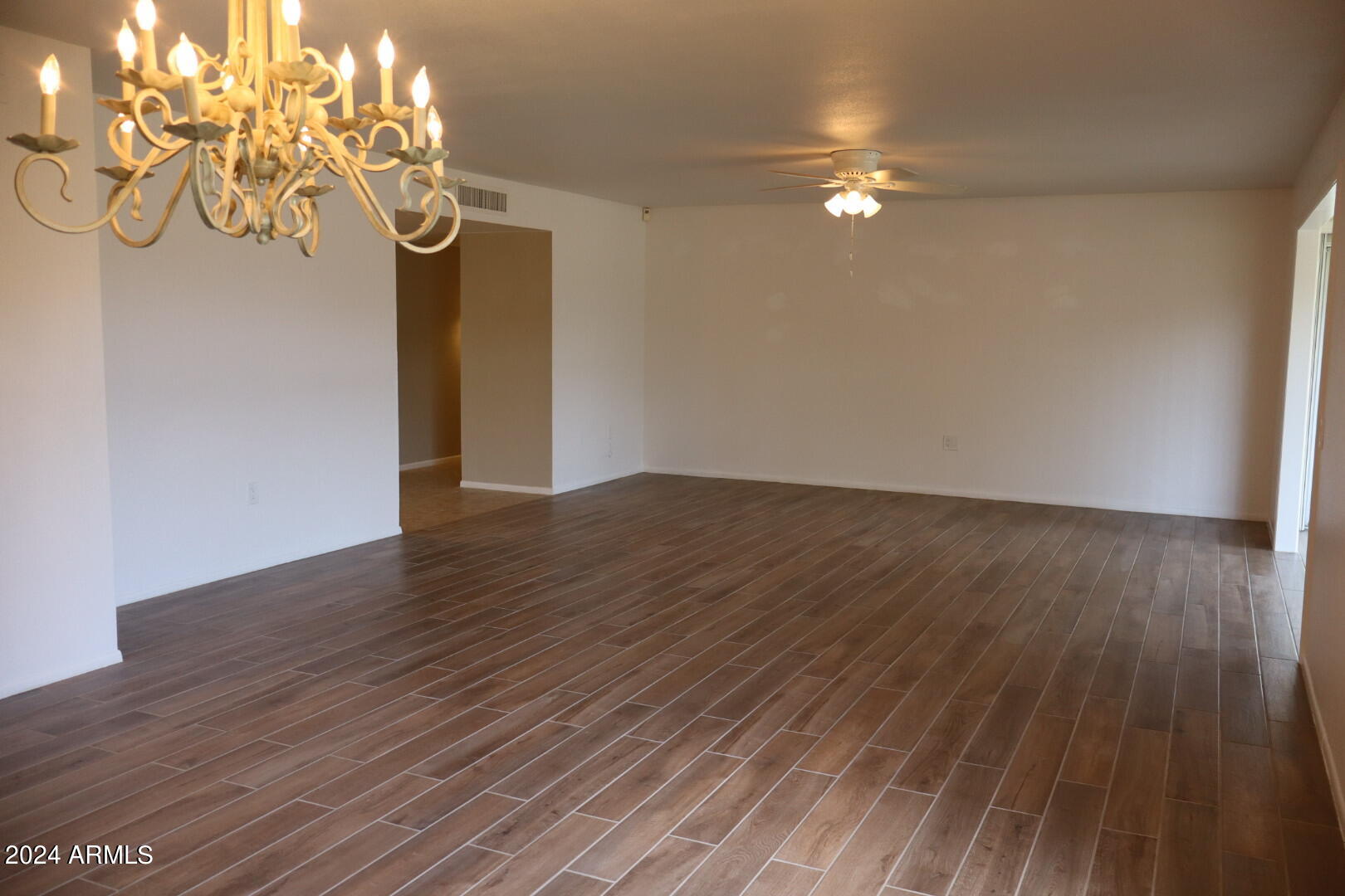 12818 W MAPLEWOOD Drive