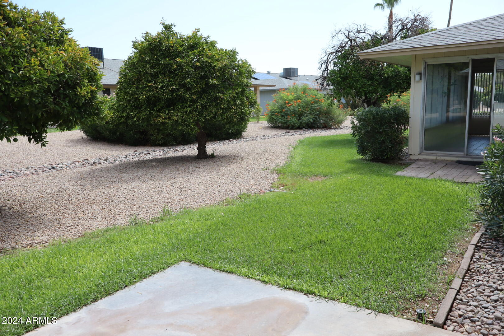 12818 W MAPLEWOOD Drive