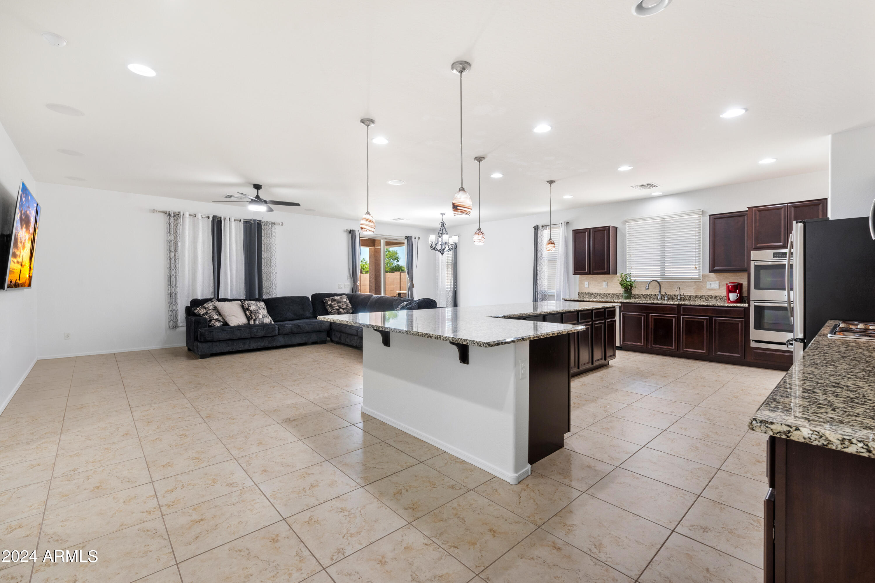 446 N 158TH Lane