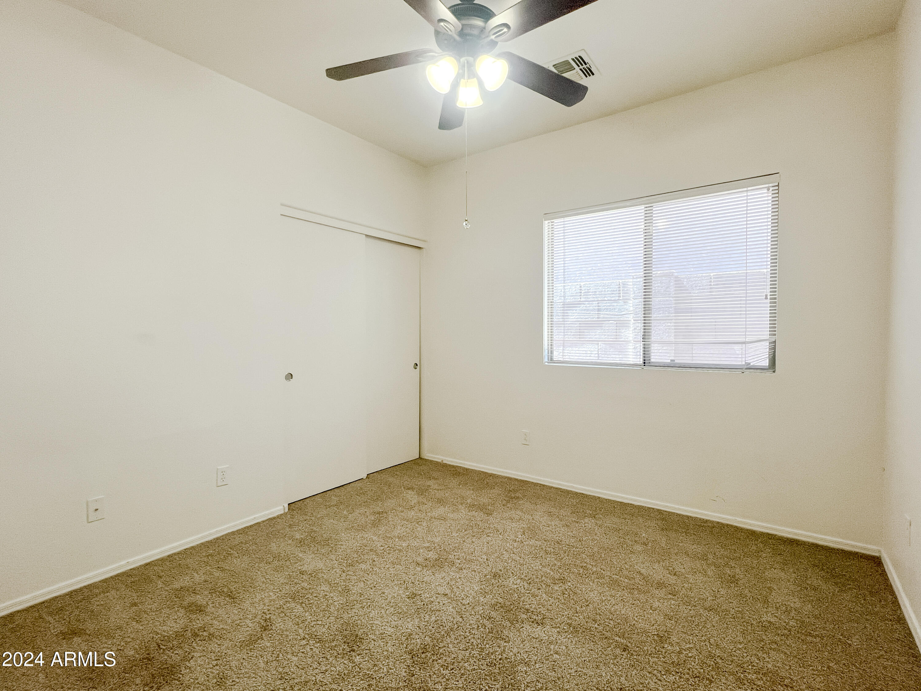 1809 W DUGAN Drive