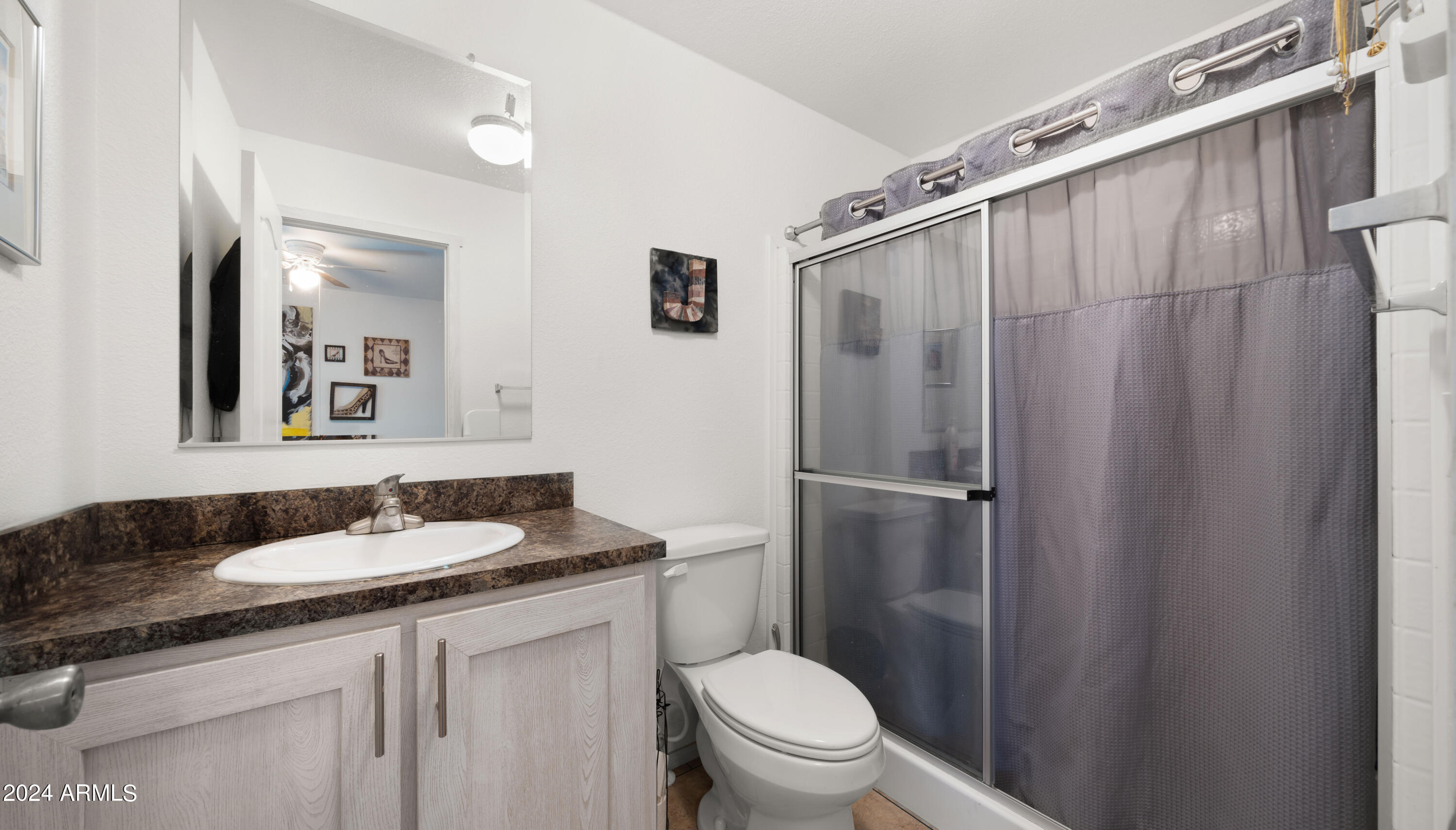 351 N Meridian Road, 112