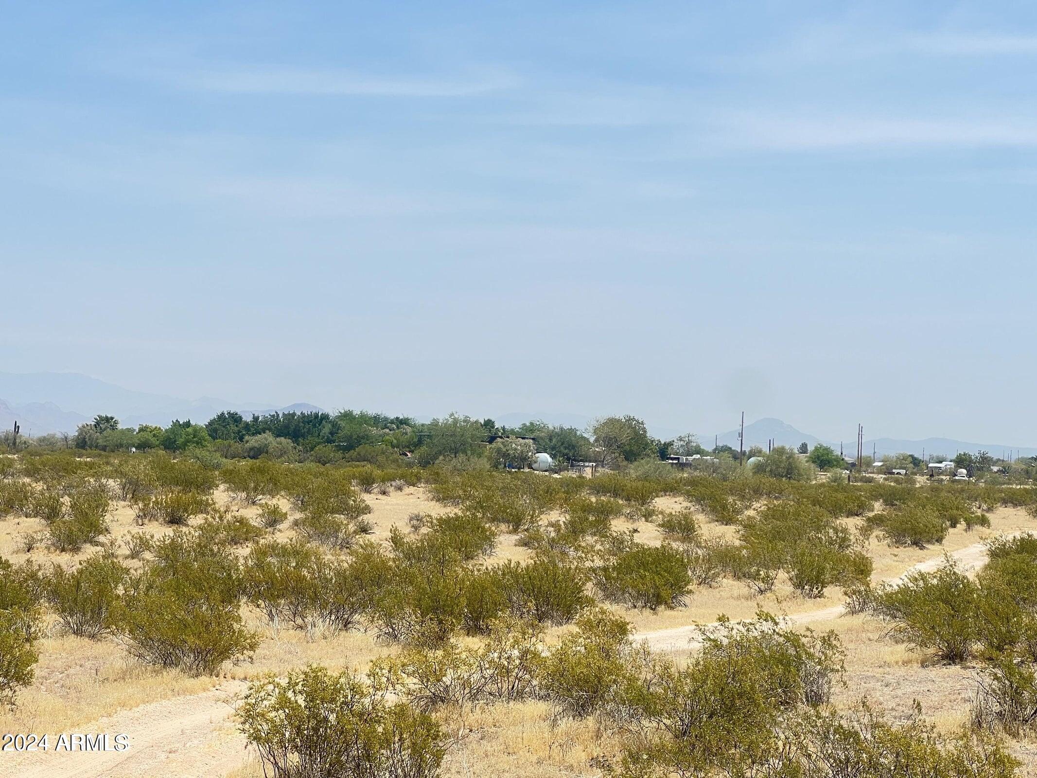 16 Acres N Mayfield Road, -