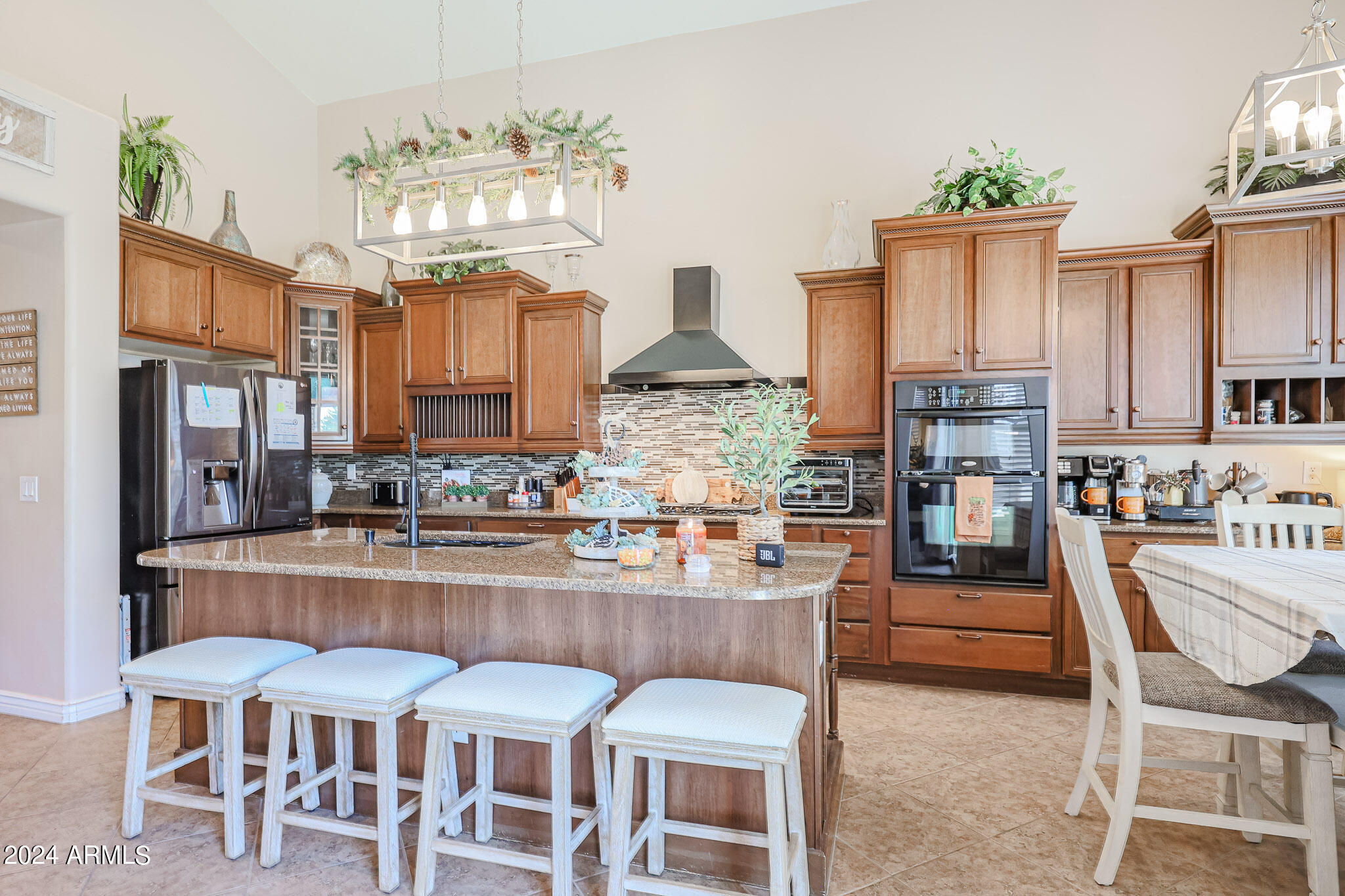 30009 W AVALON Drive