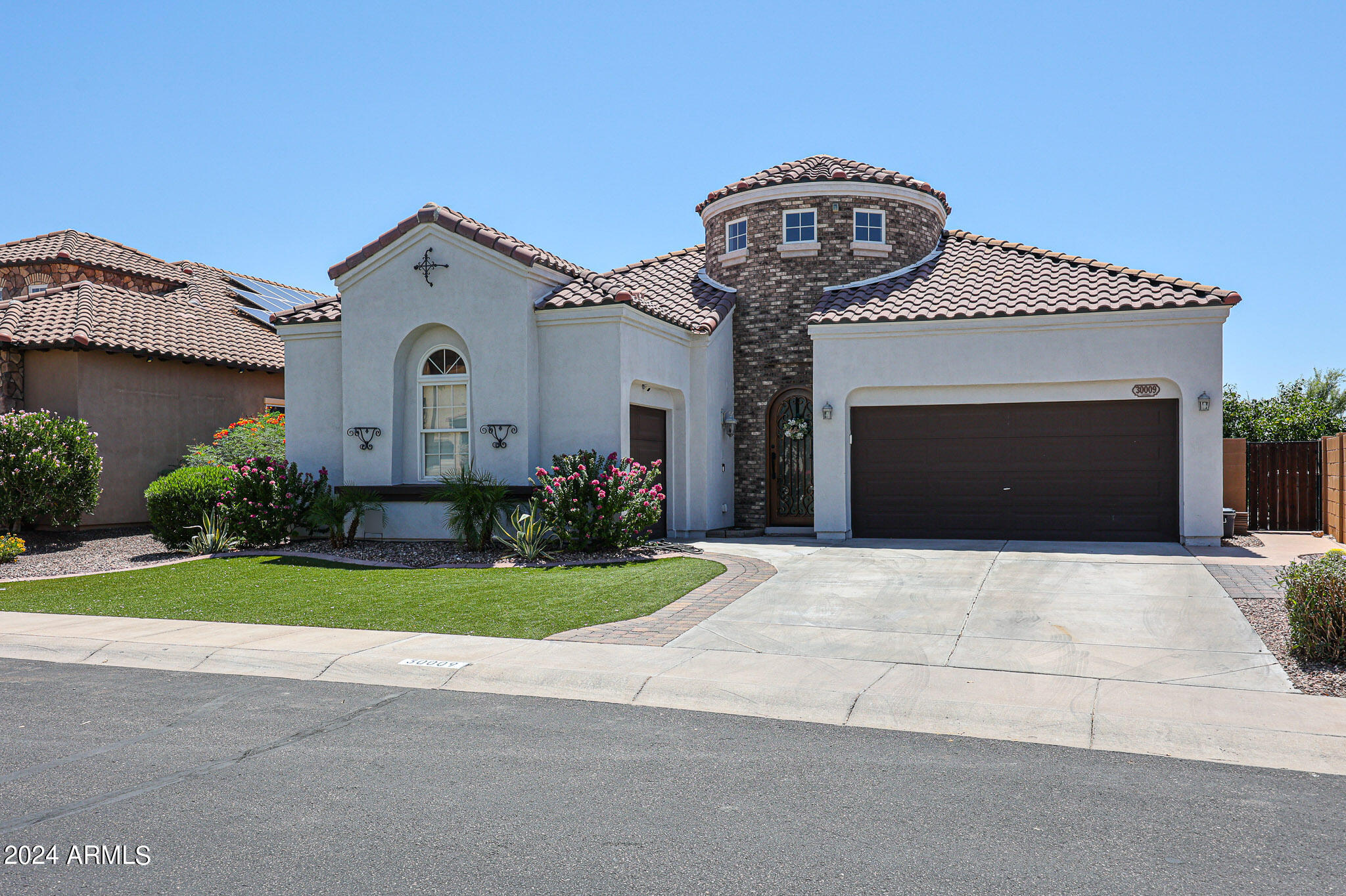 30009 W AVALON Drive