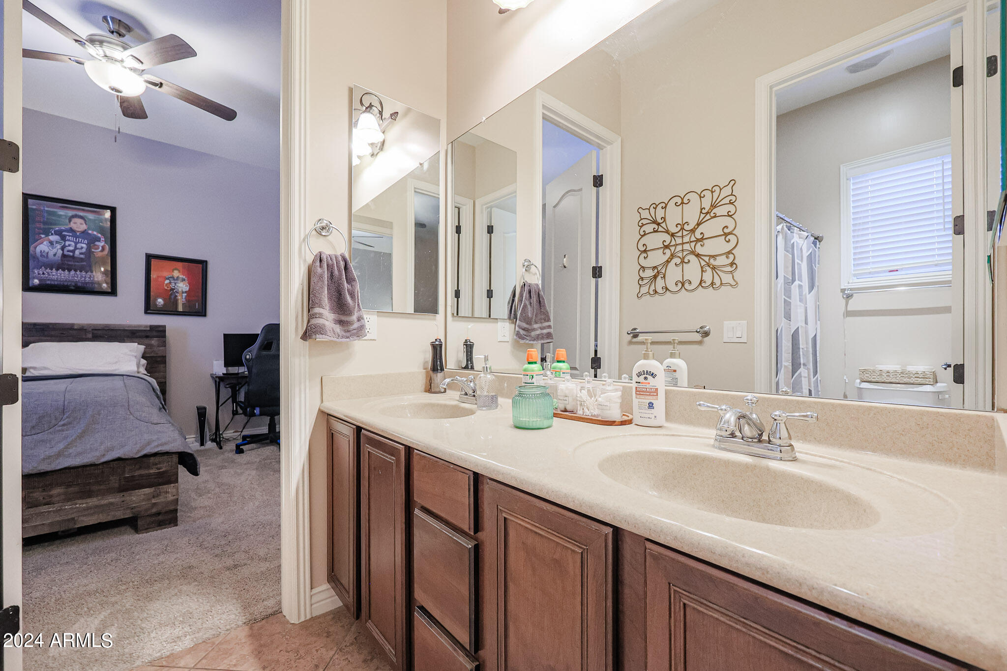 30009 W AVALON Drive