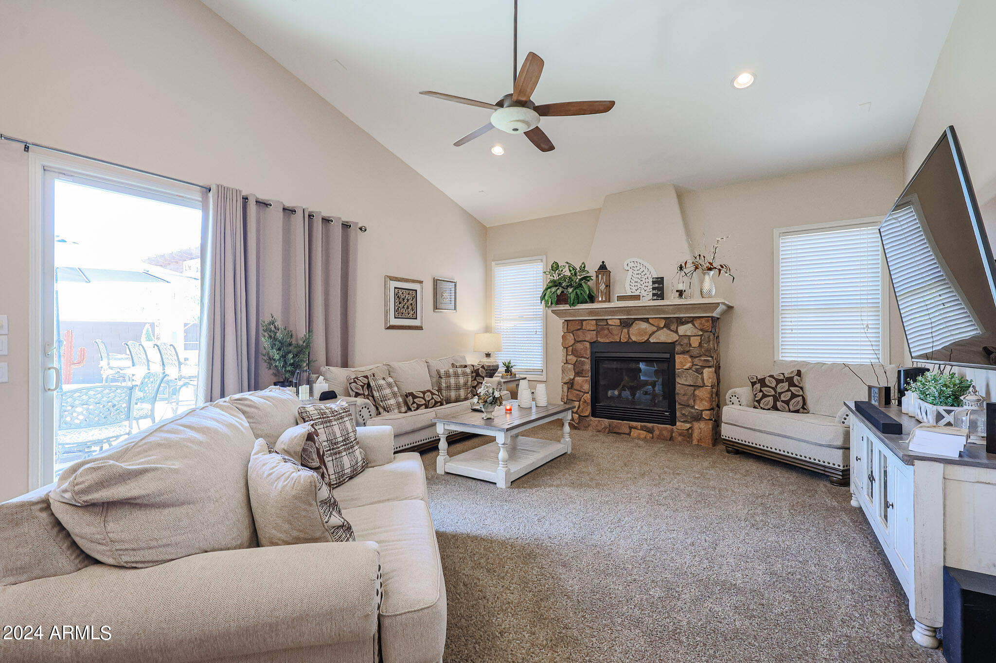 30009 W AVALON Drive