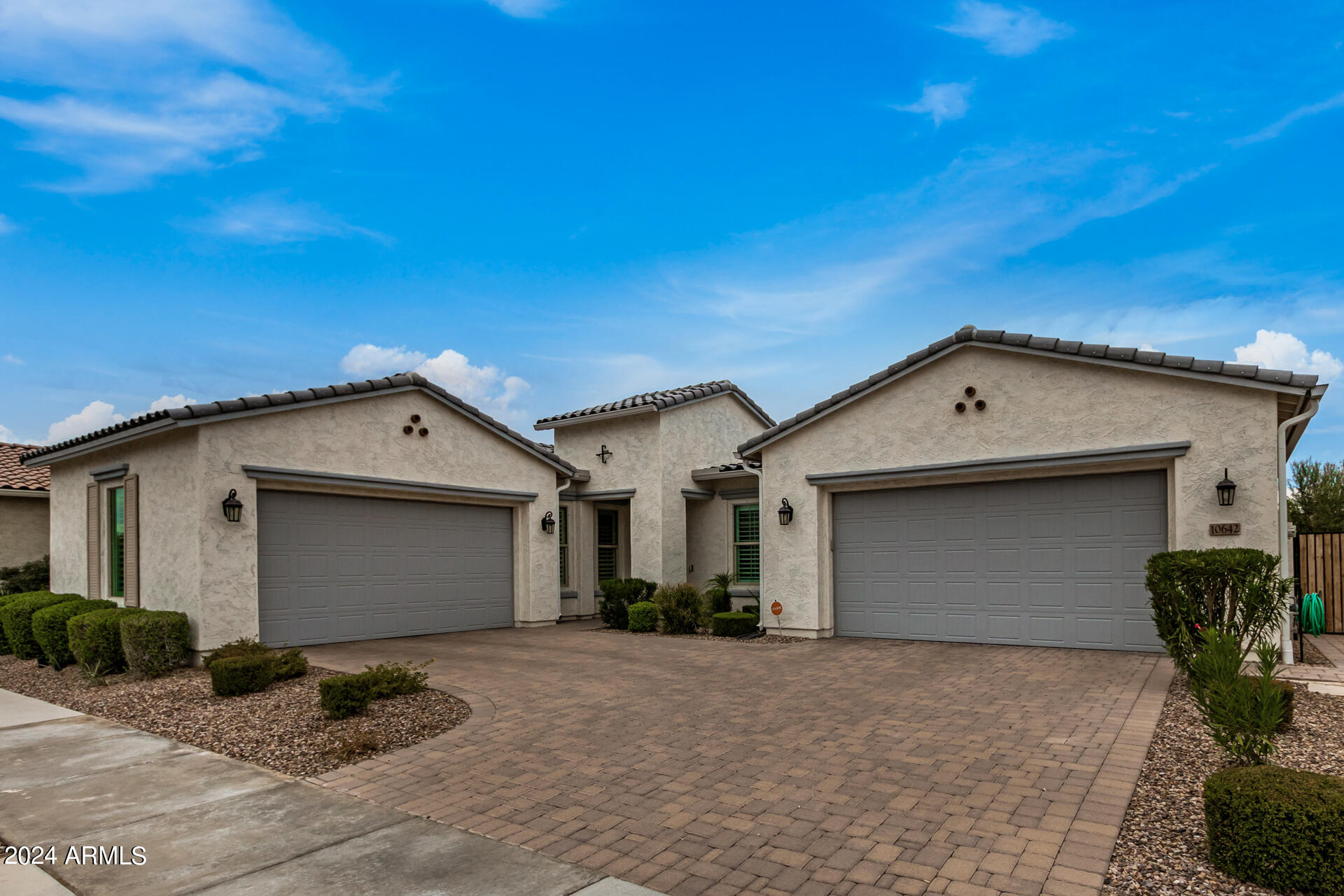10642 E TRILLIUM Avenue