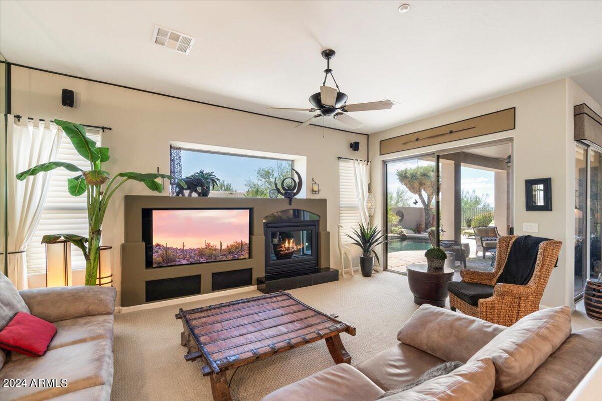 14807 E SHIMMERING View