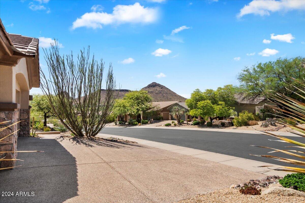 14807 E SHIMMERING View