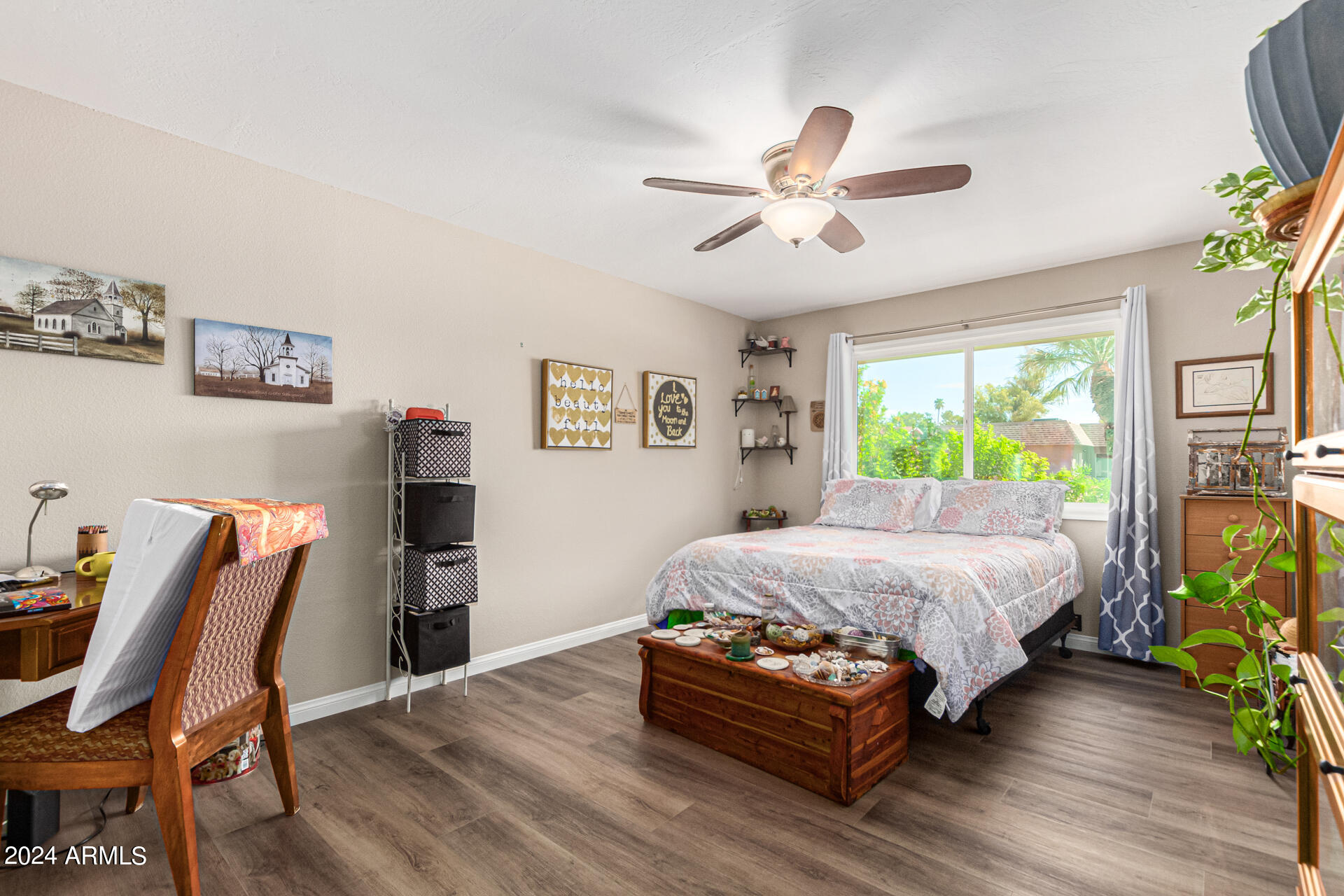 9618 W COUNTRY CLUB Drive