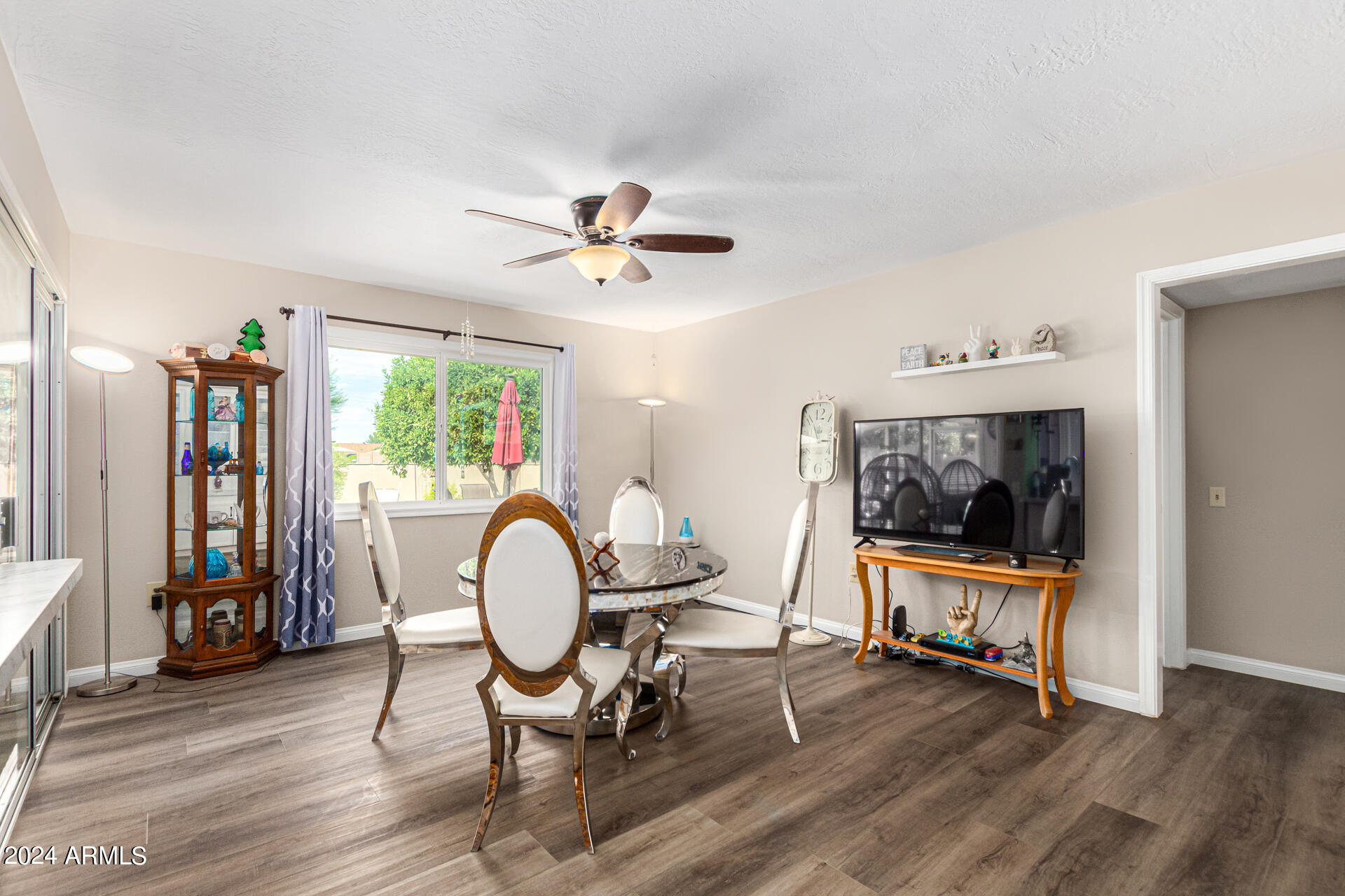 9618 W COUNTRY CLUB Drive