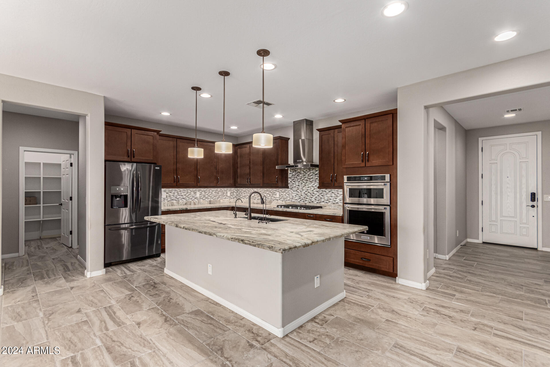 18115 W FAIRVIEW Street