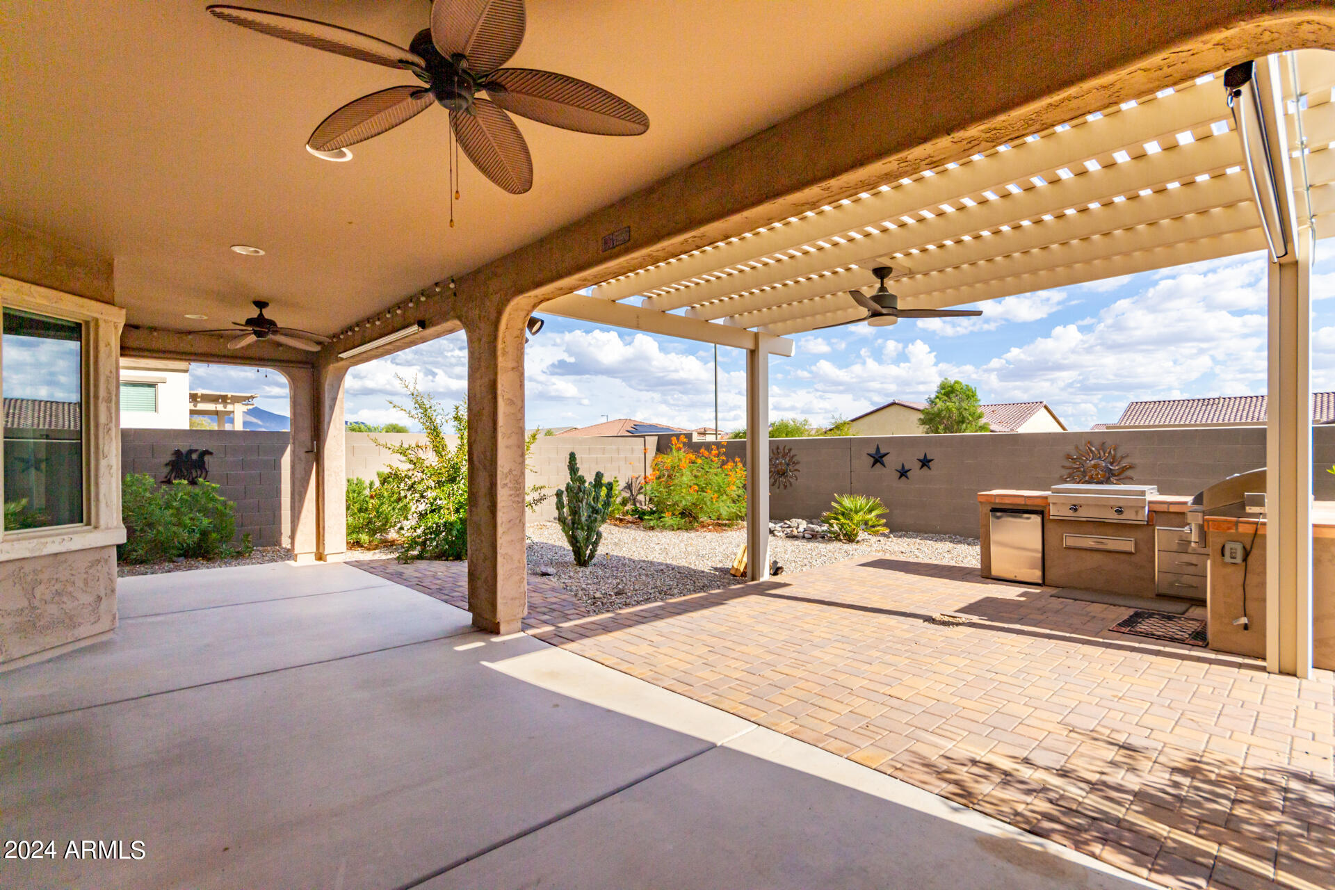 18115 W FAIRVIEW Street