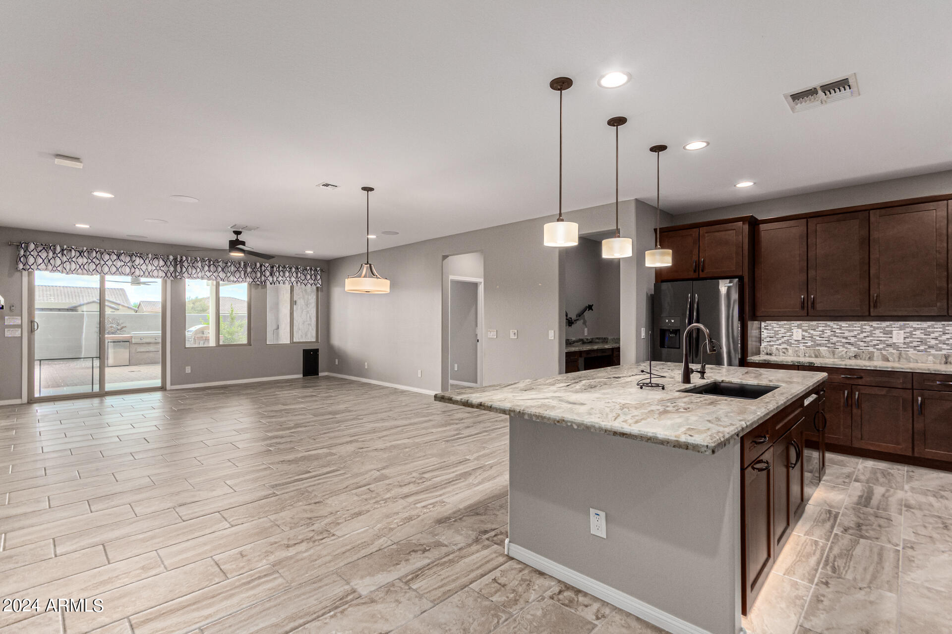 18115 W FAIRVIEW Street