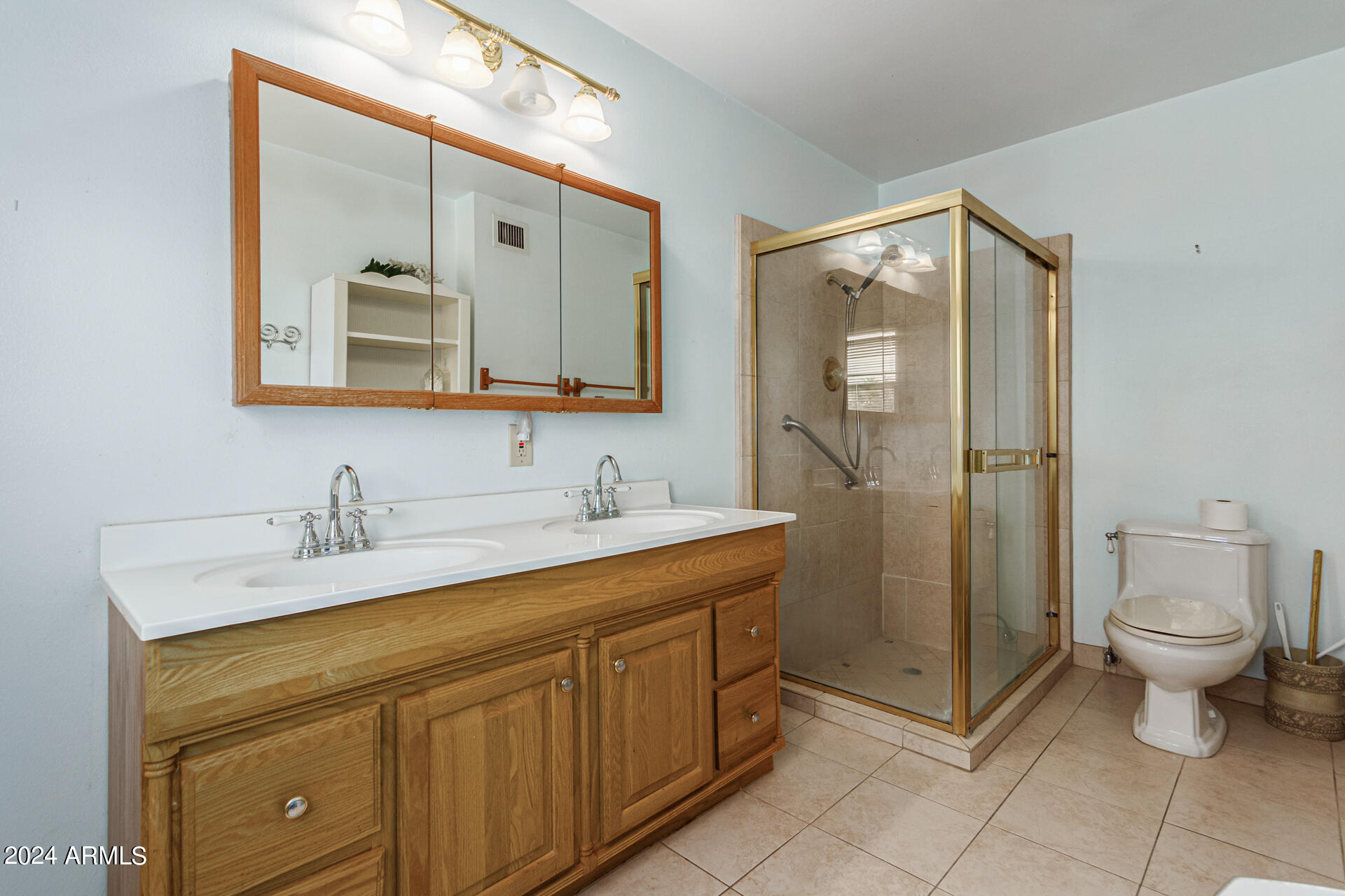 3137 N GRANITE REEF Road