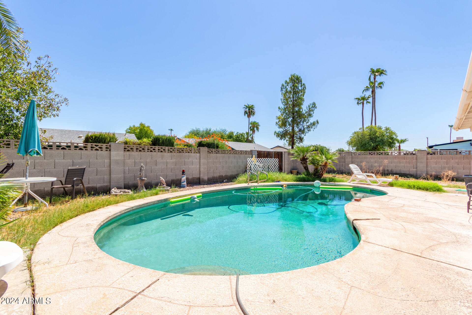 3137 N GRANITE REEF Road