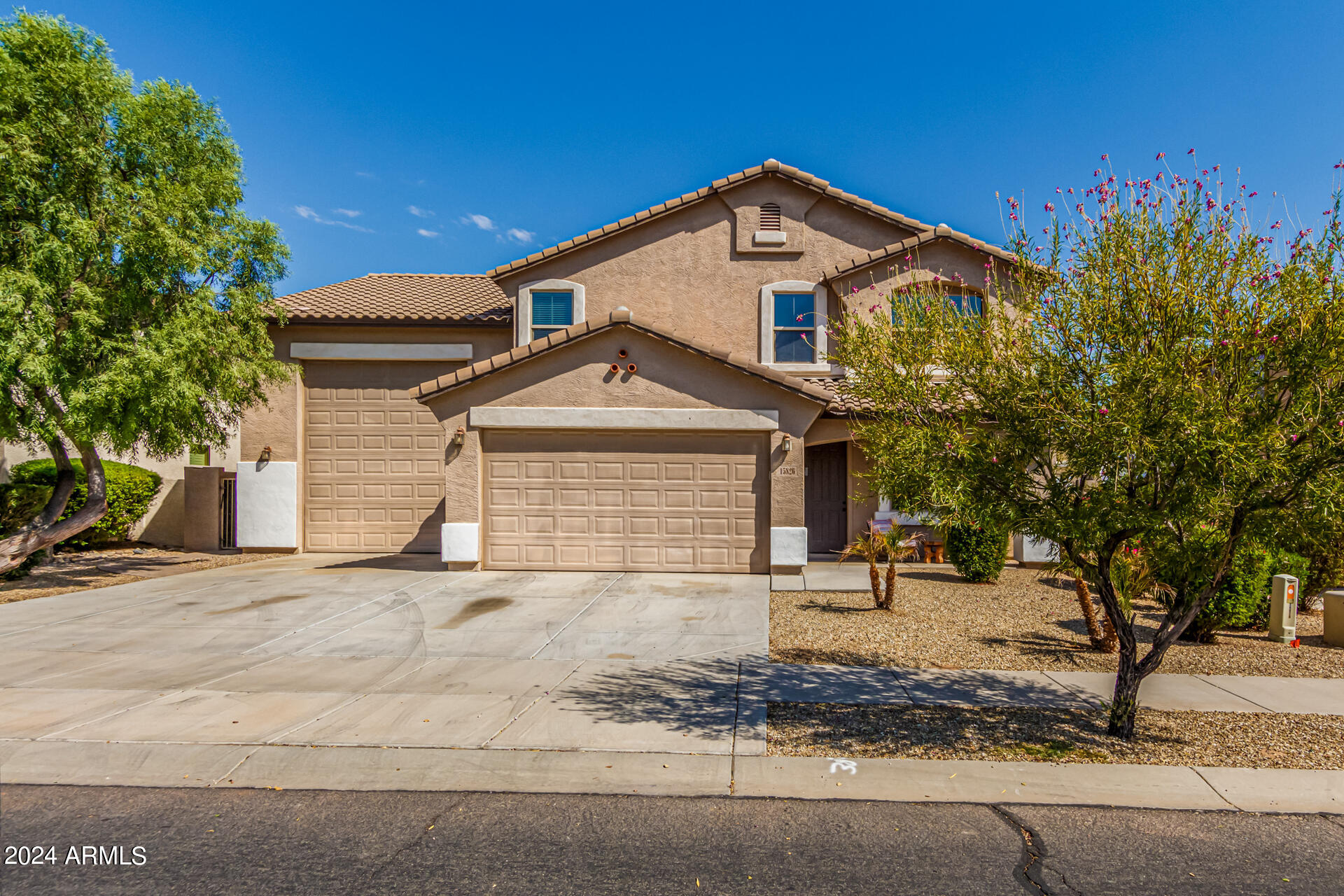 15826 W JENAN Drive
