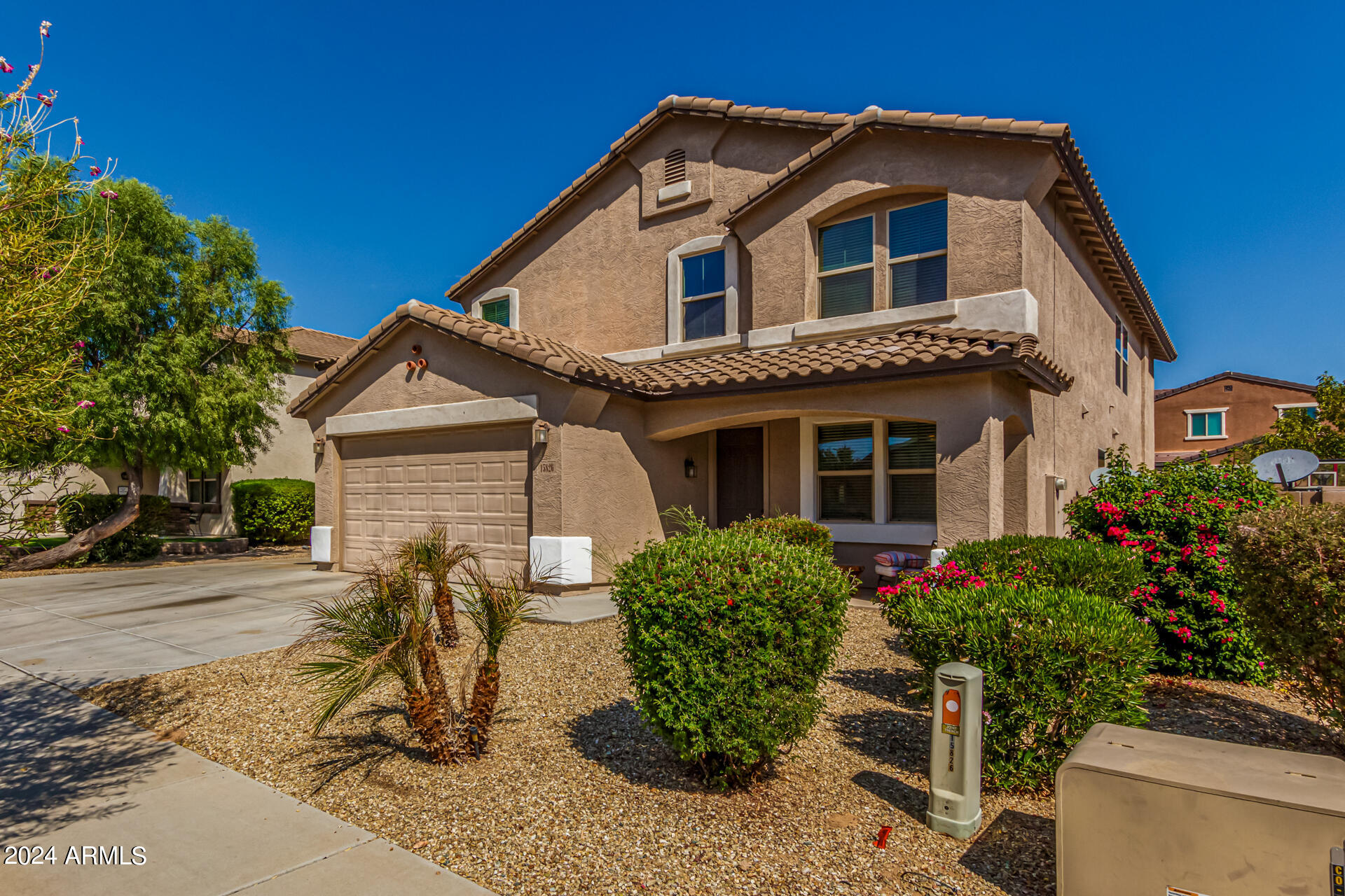 15826 W JENAN Drive