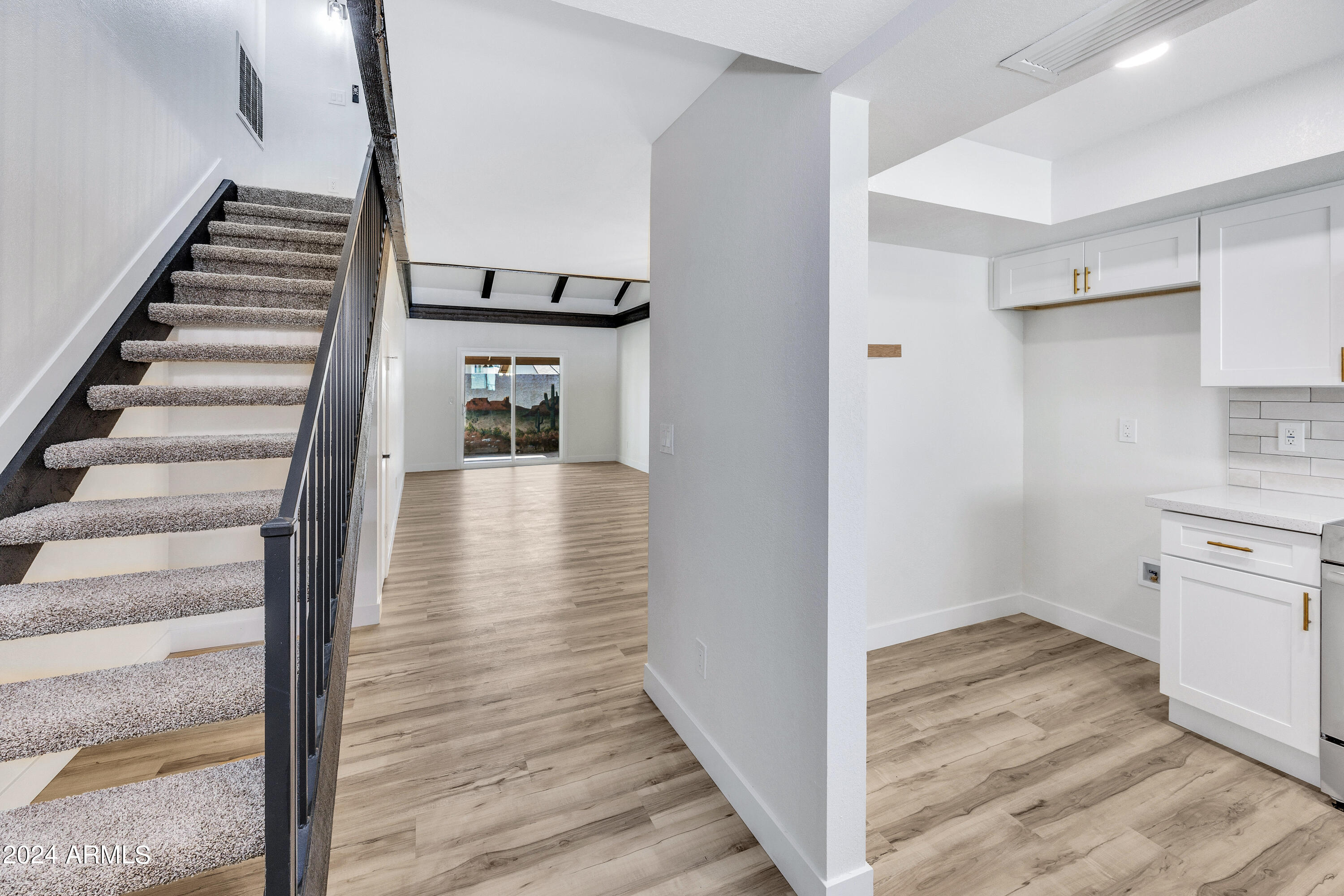 2523 W EMILE ZOLA Avenue