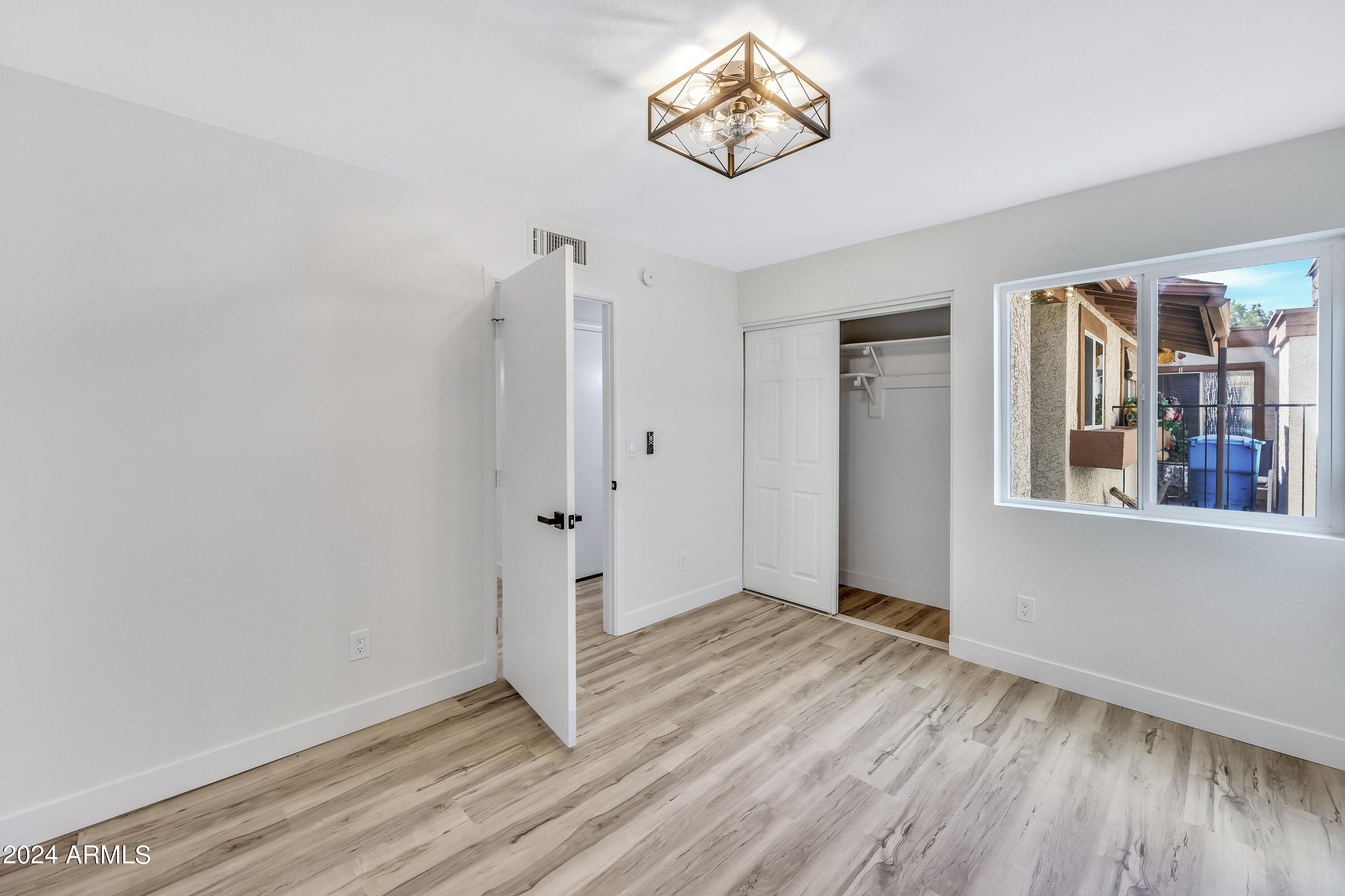 2523 W EMILE ZOLA Avenue