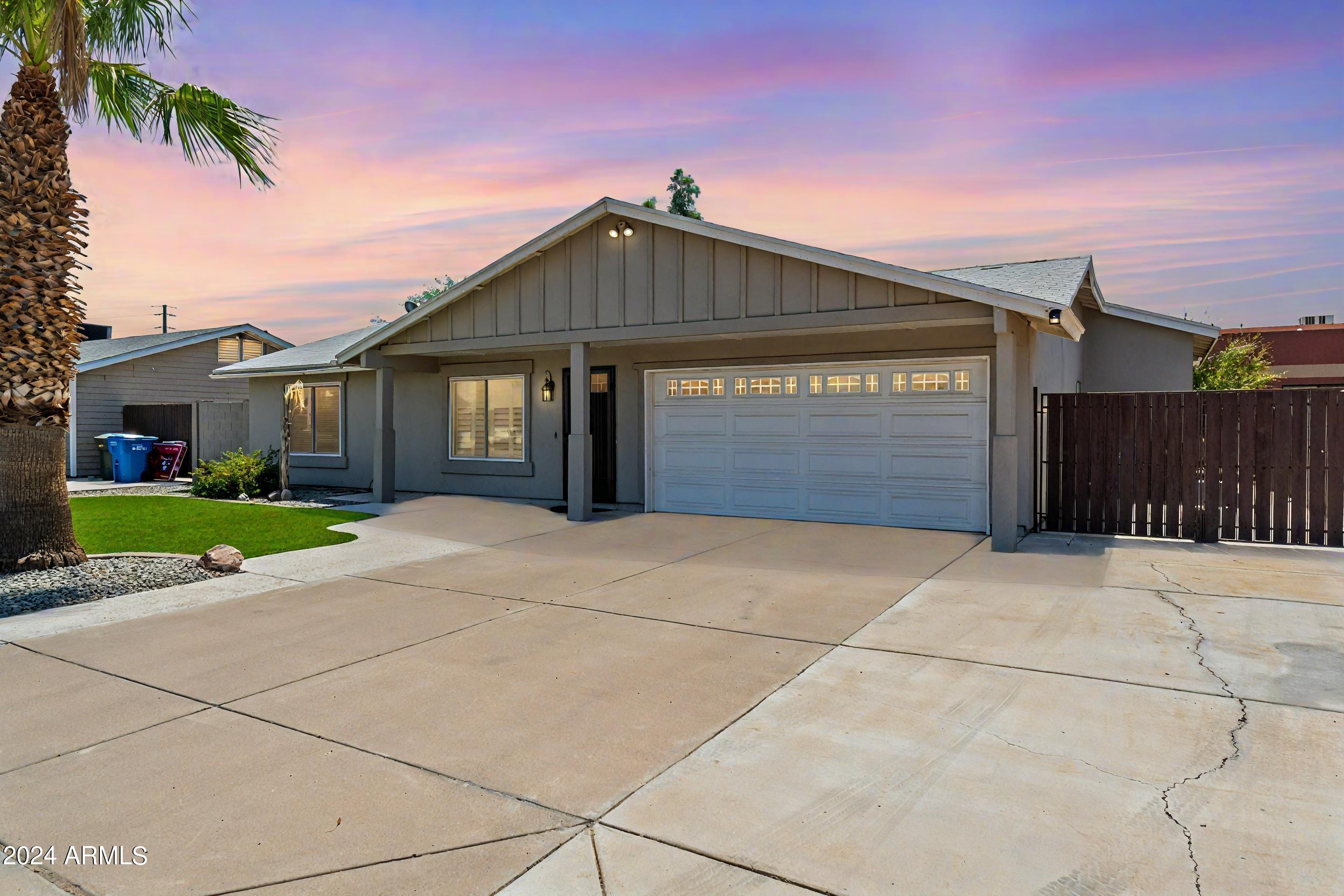 10823 W CALLE DEL SOL