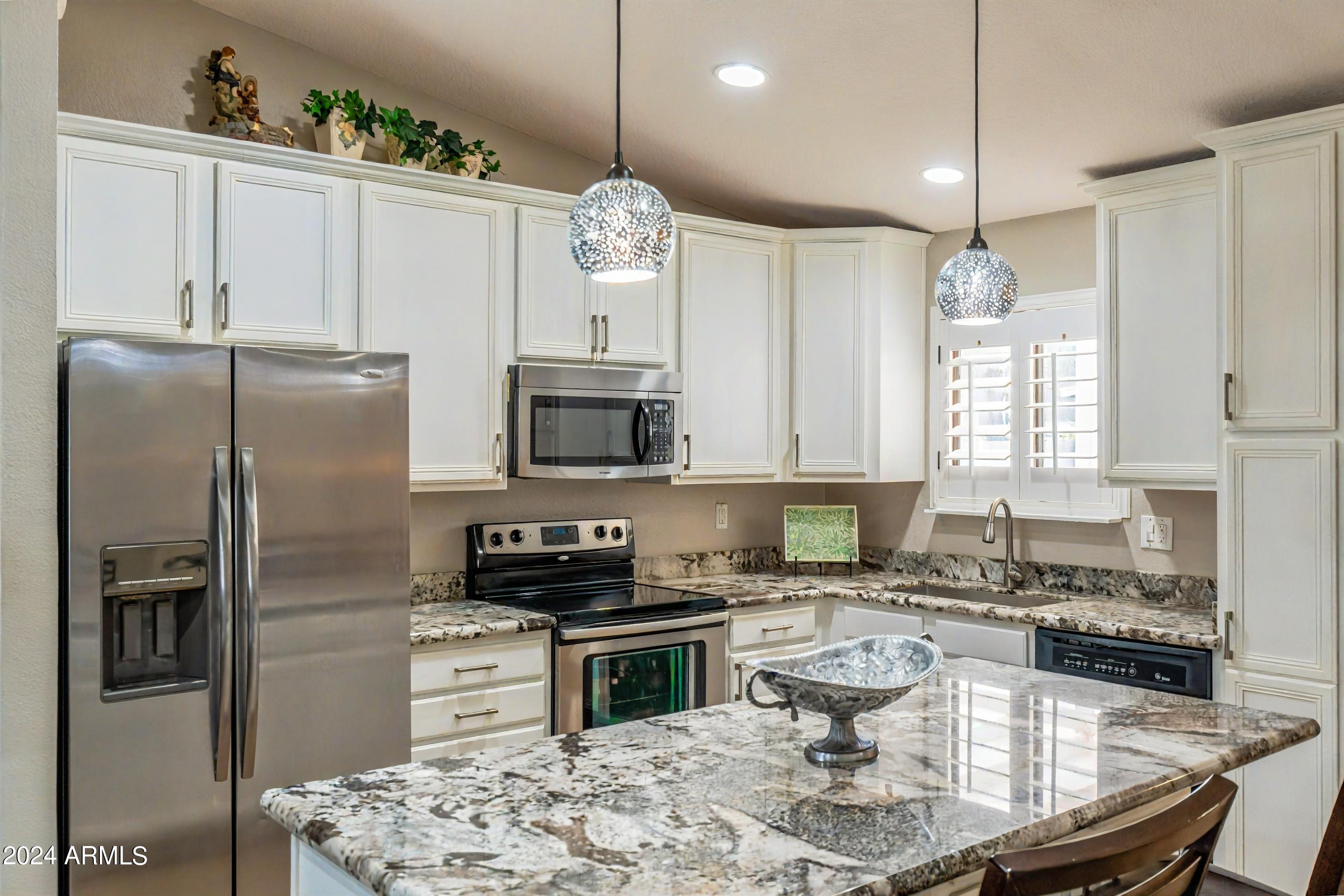 10823 W CALLE DEL SOL