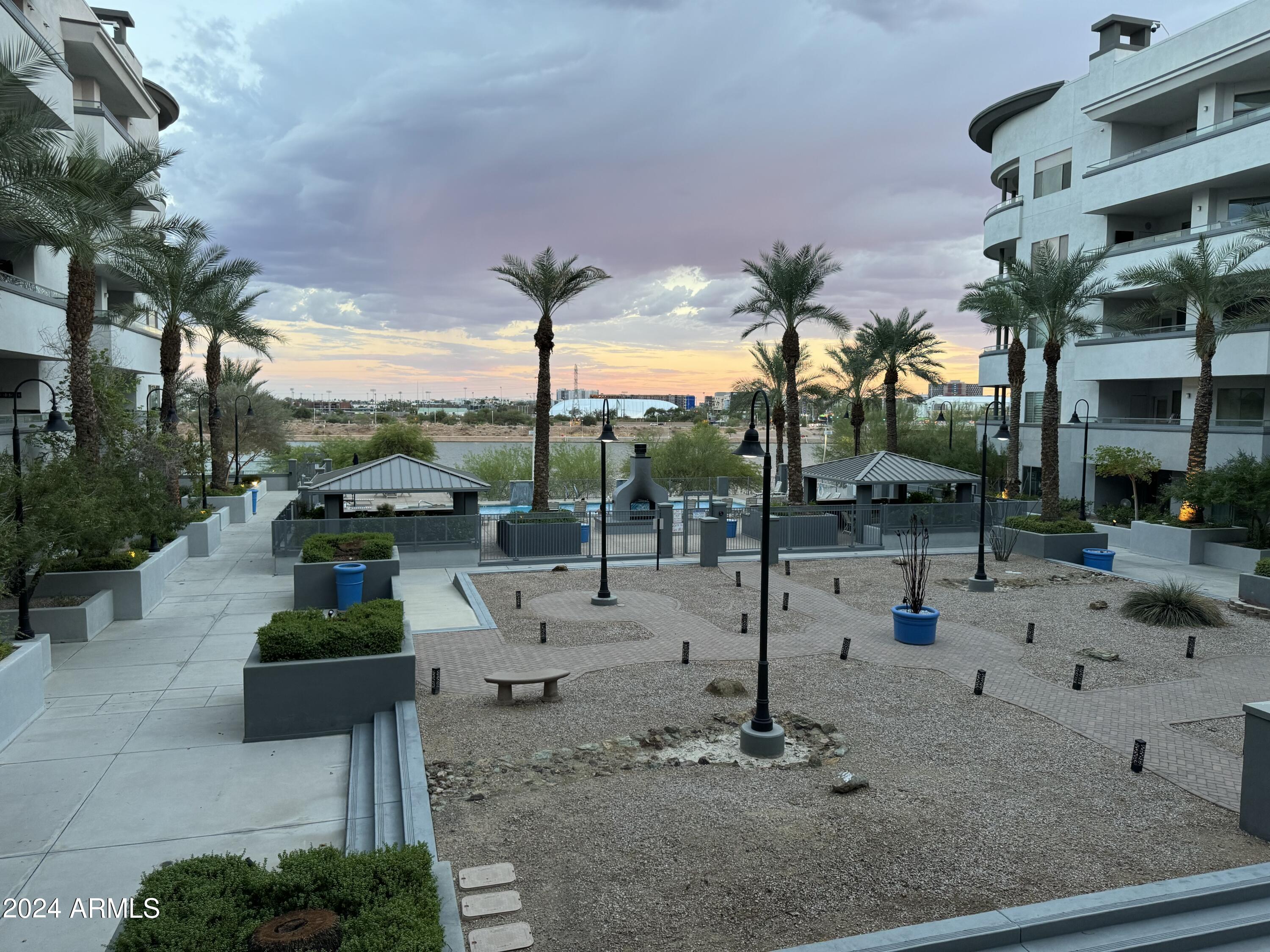 945 E Playa Del Norte Drive, 2002