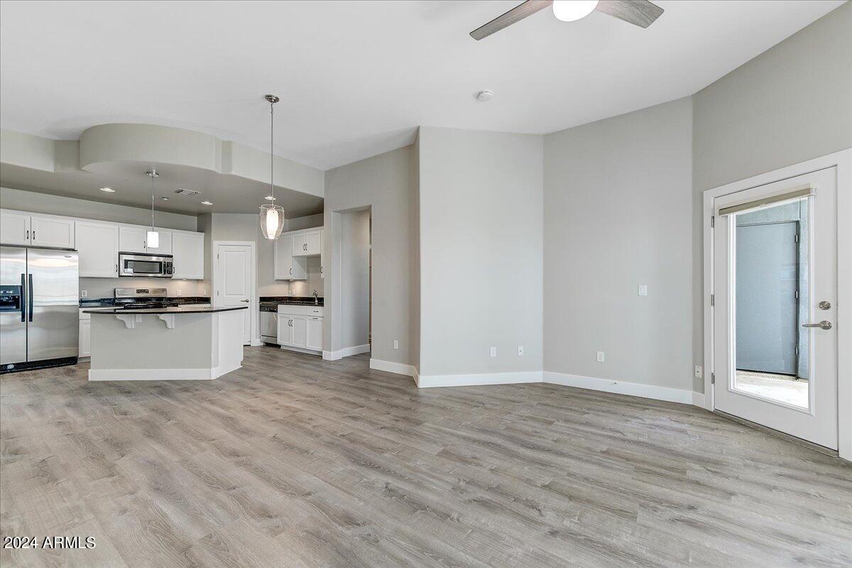 945 E Playa Del Norte Drive, 2002
