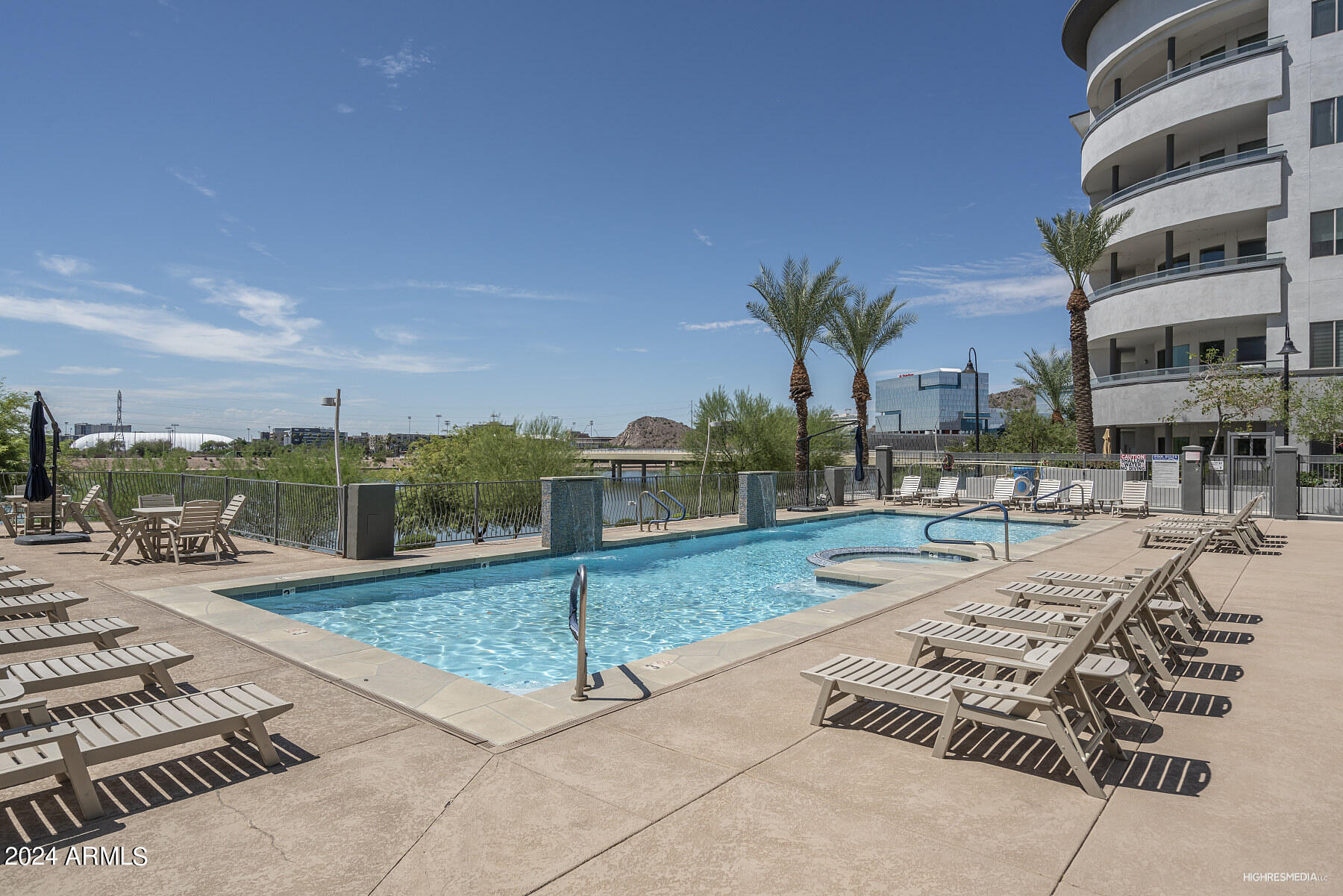 945 E Playa Del Norte Drive, 2002