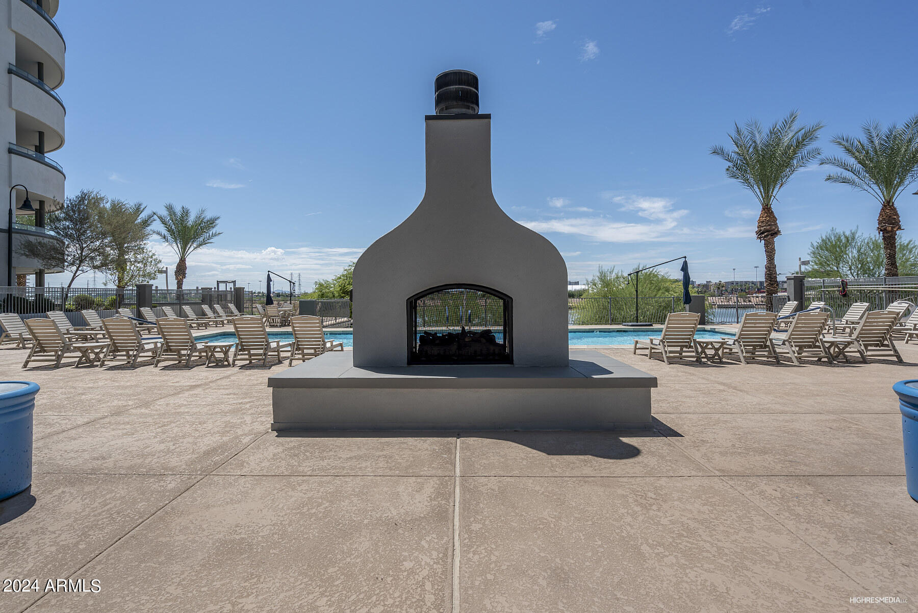 945 E Playa Del Norte Drive, 2002