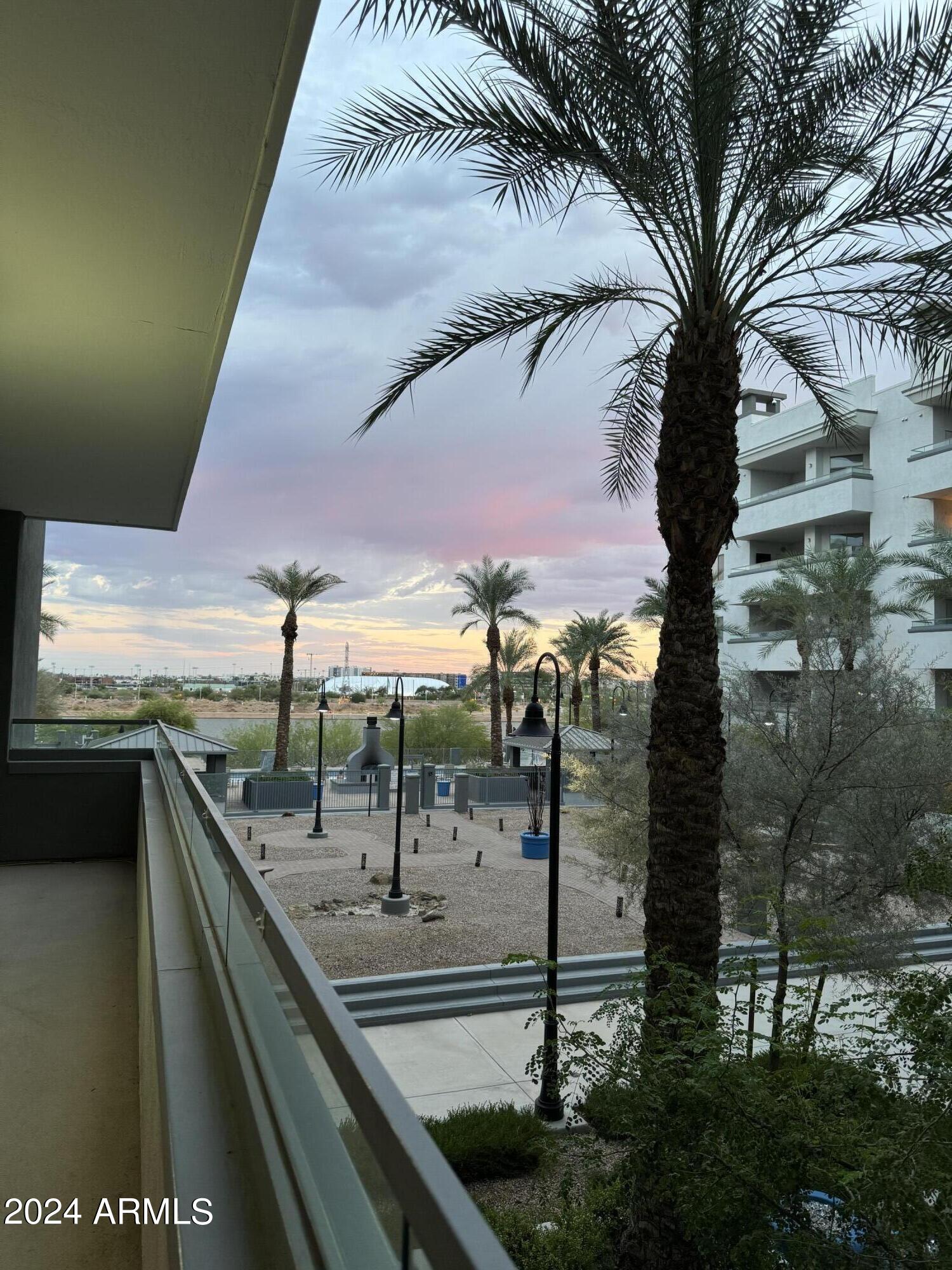 945 E Playa Del Norte Drive, 2002
