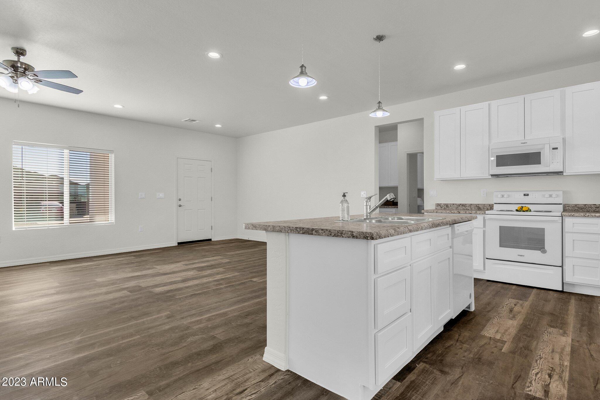 13603 S DURANGO Road