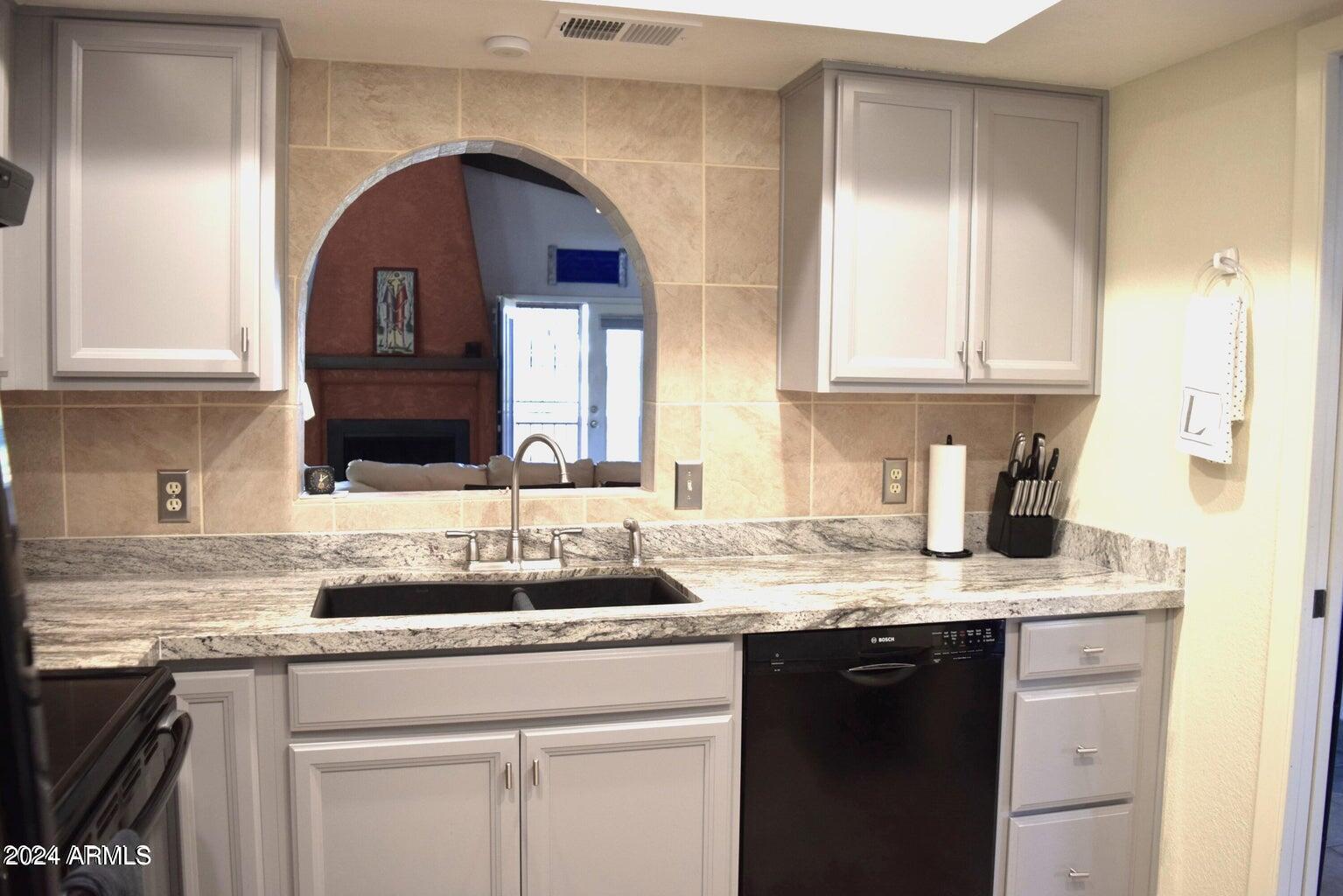 1217 N MILLER Road # 35