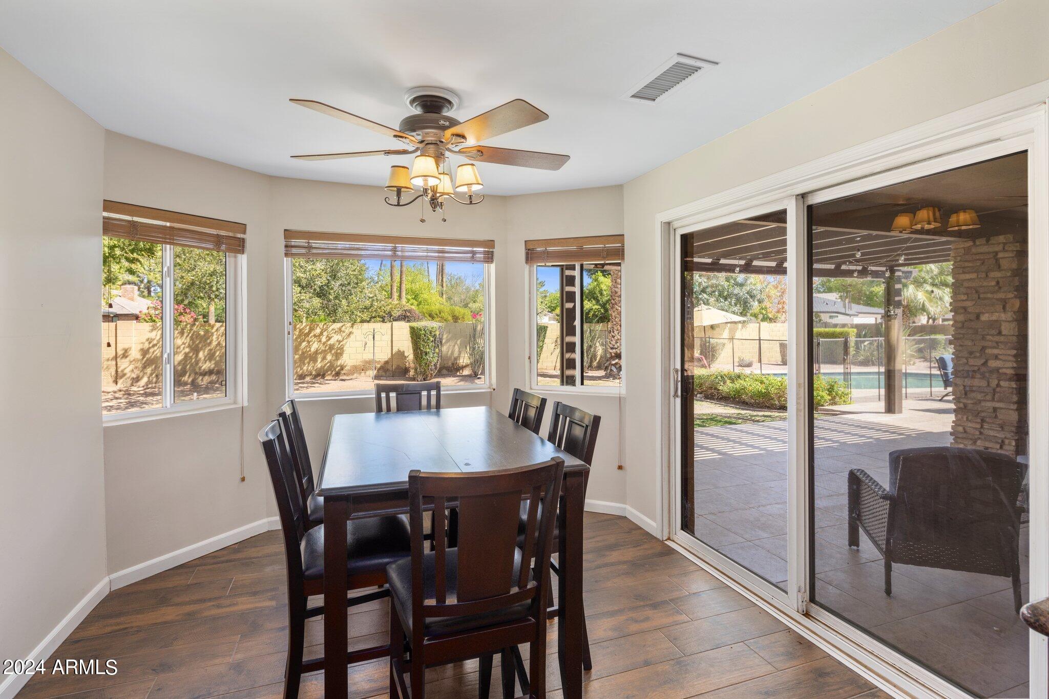 8833 S LAKESHORE Drive