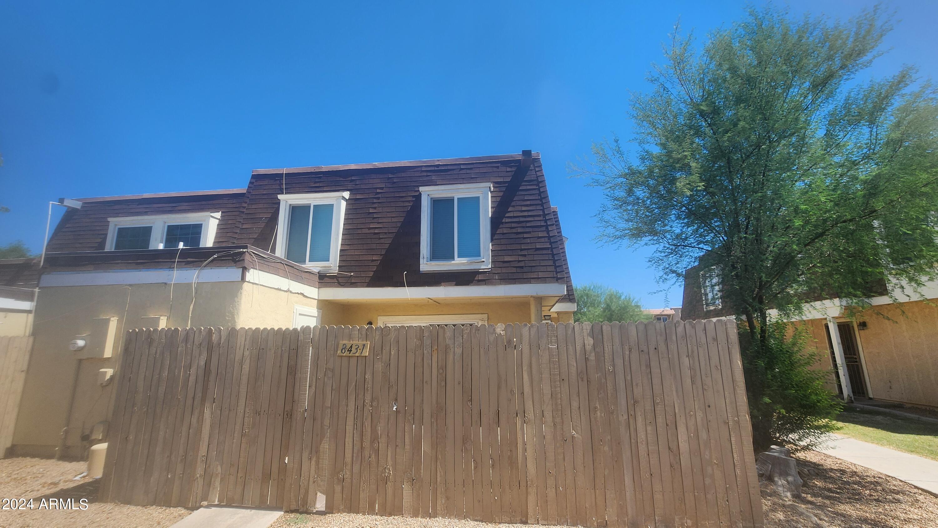8431 N 34TH Avenue