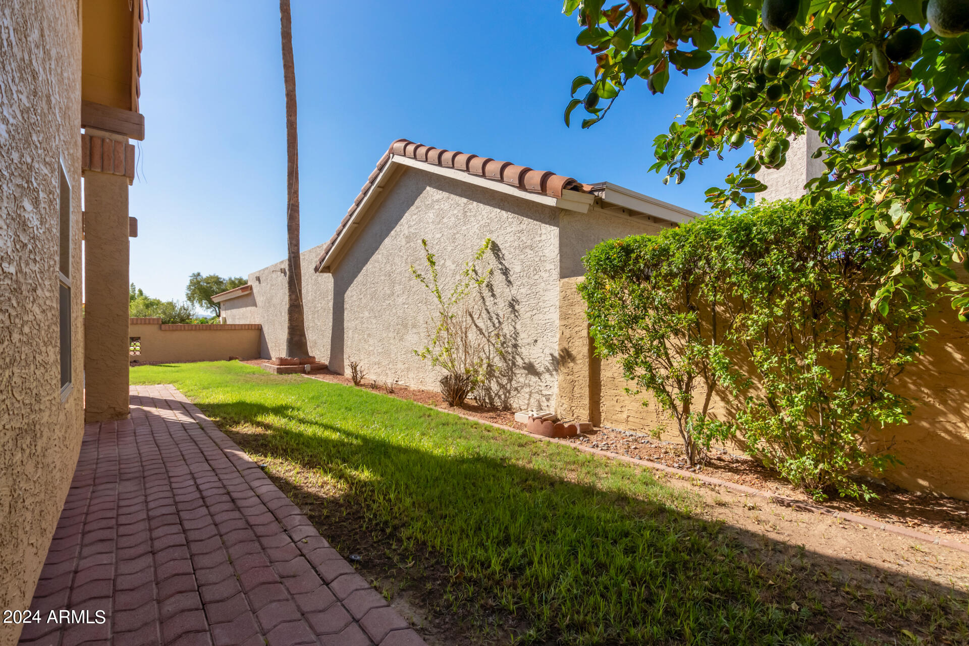 1389 N BULLMOOSE Court