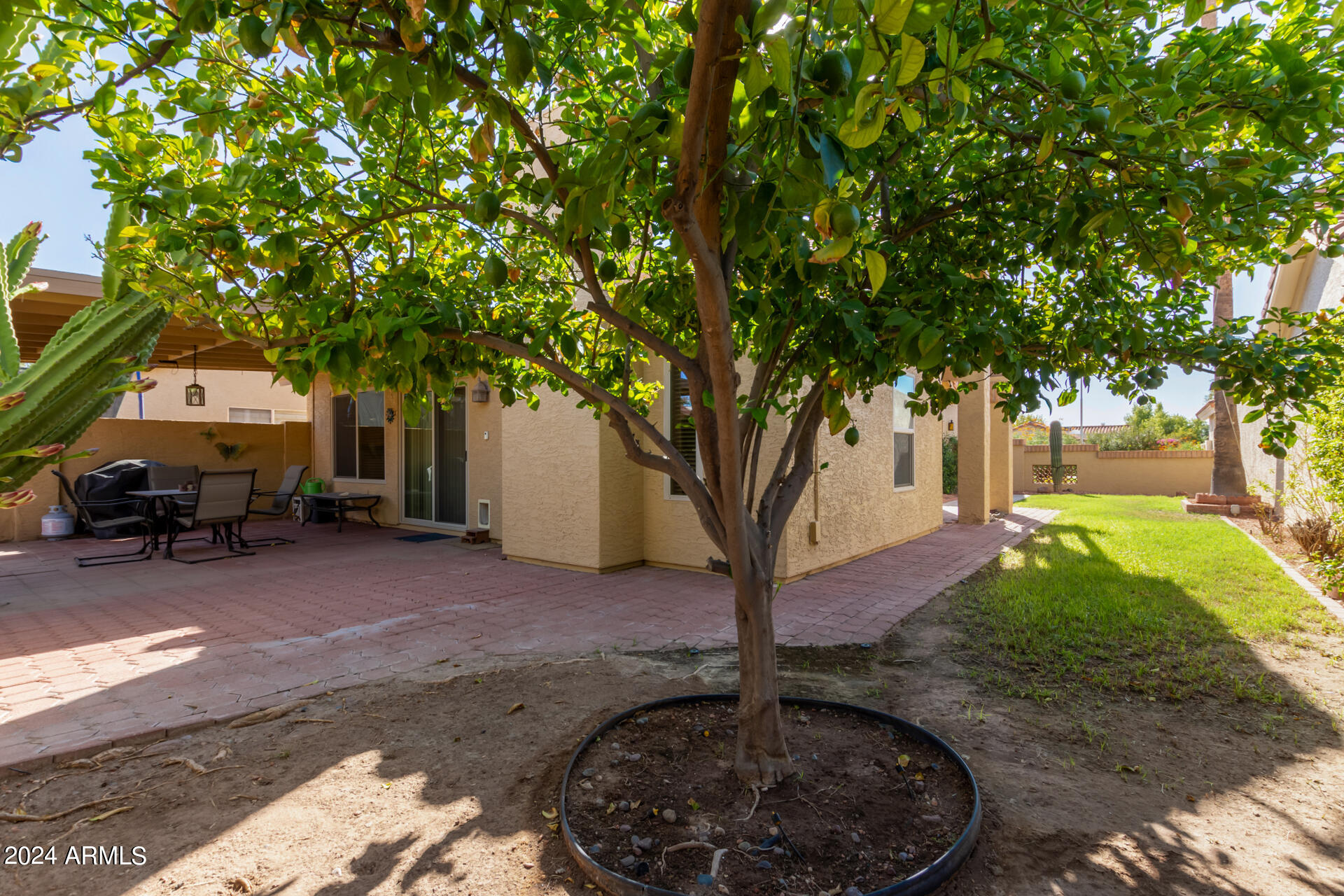 1389 N BULLMOOSE Court