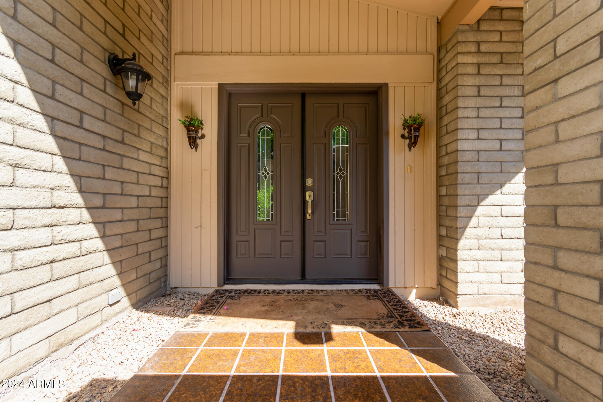 4525 N 66TH Street, 33