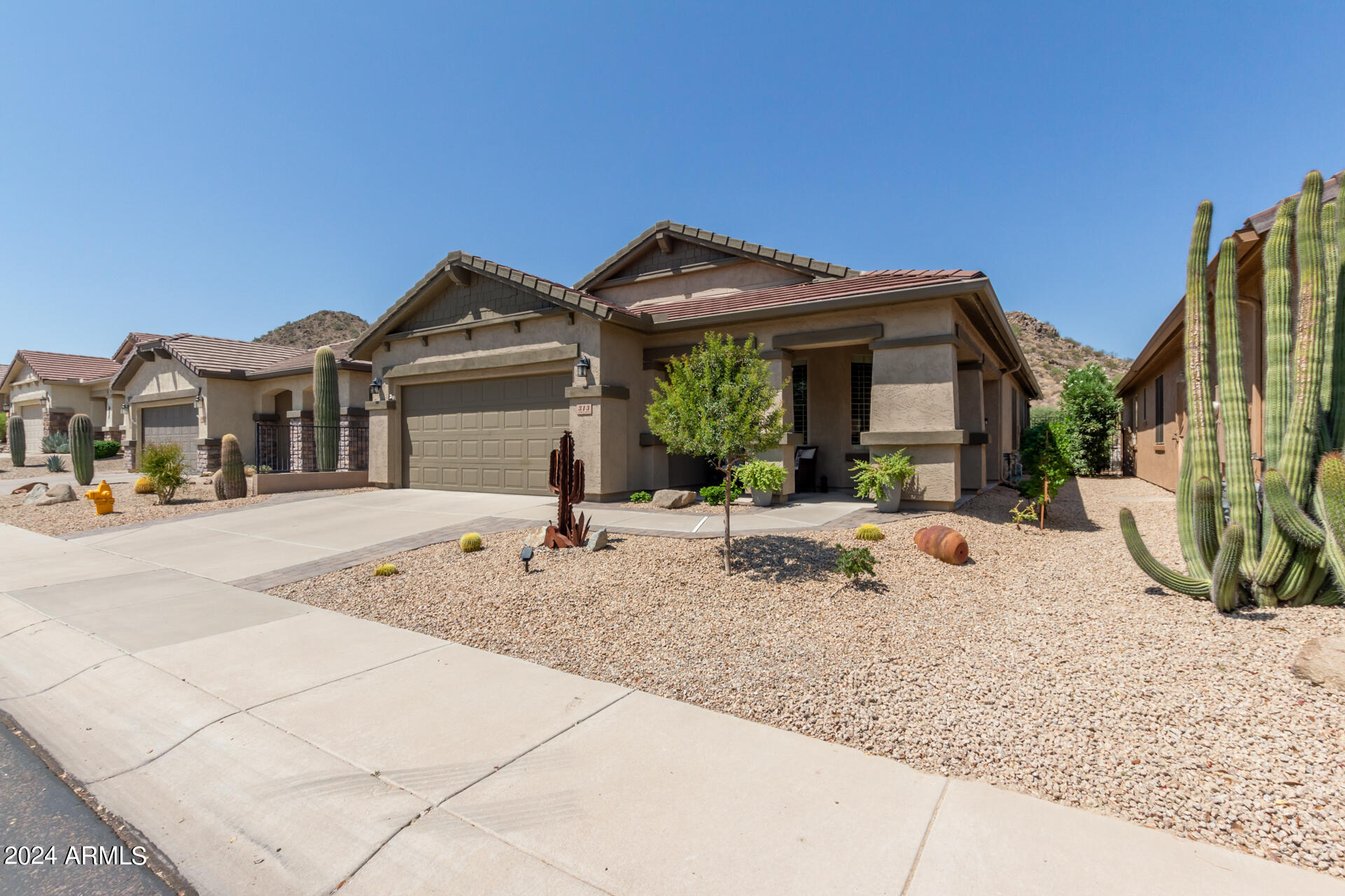 313 W TWIN PEAKS Parkway