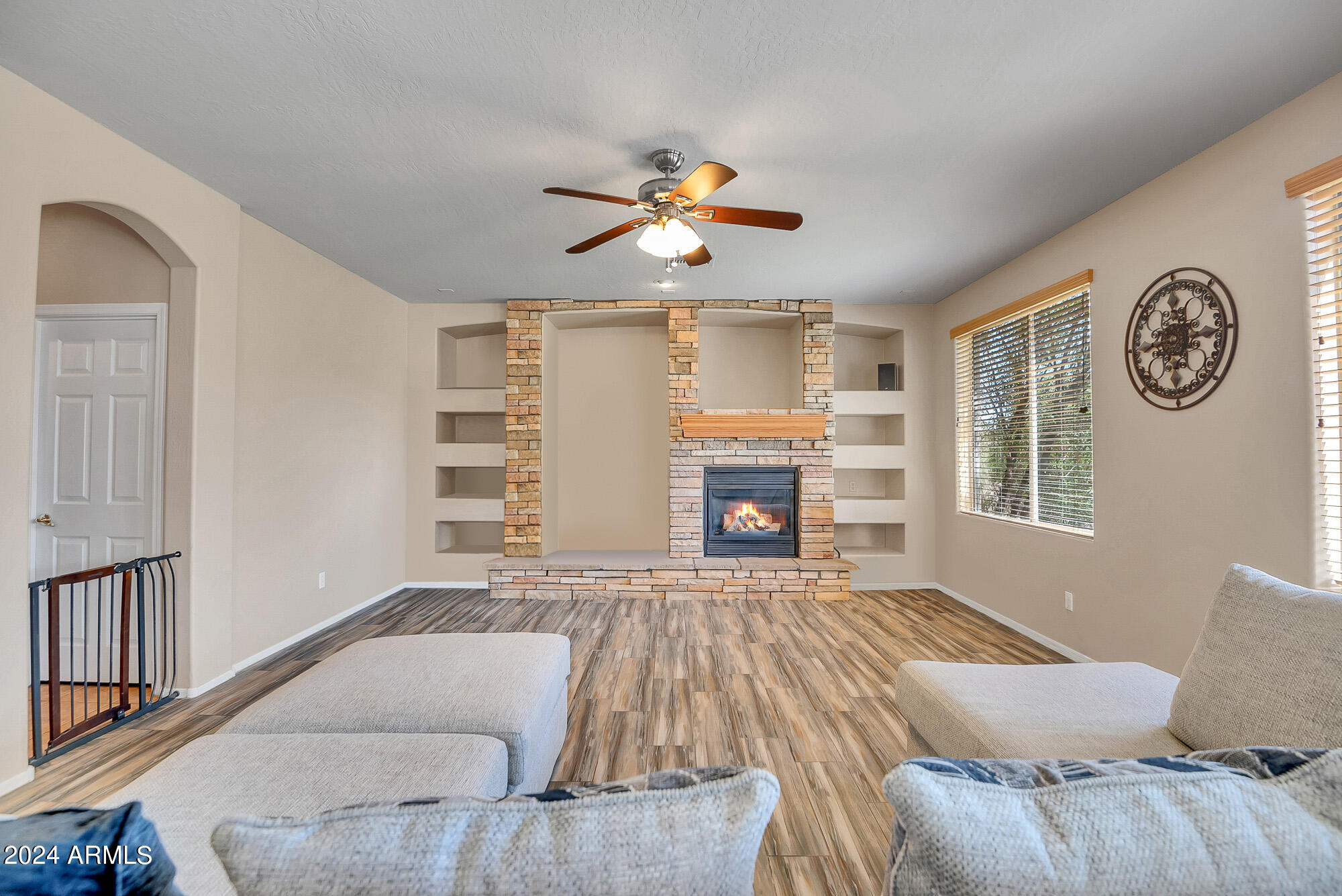 8353 W ROCK SPRINGS Drive