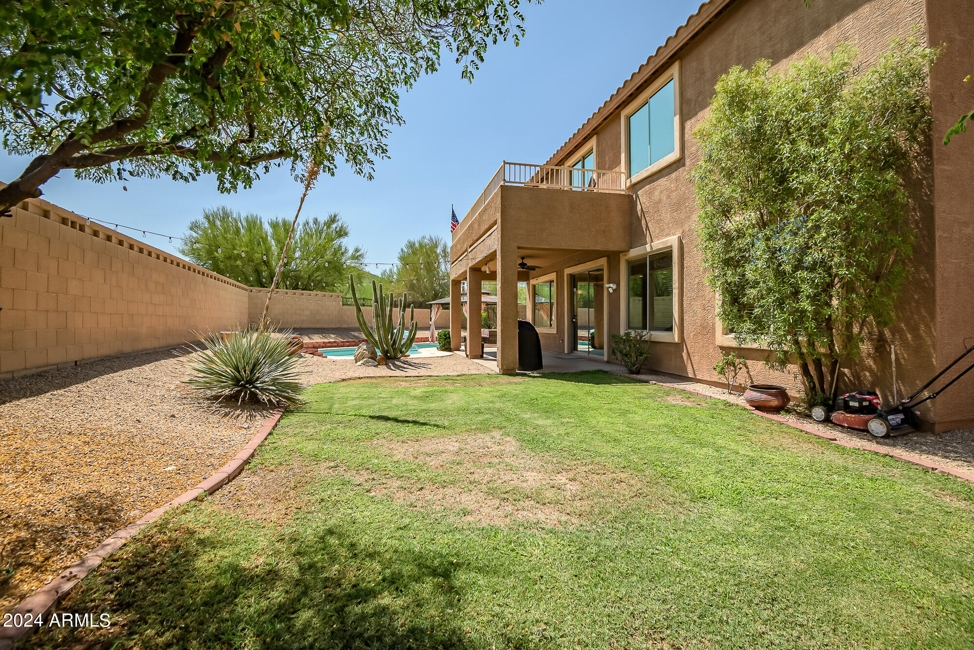 8353 W ROCK SPRINGS Drive