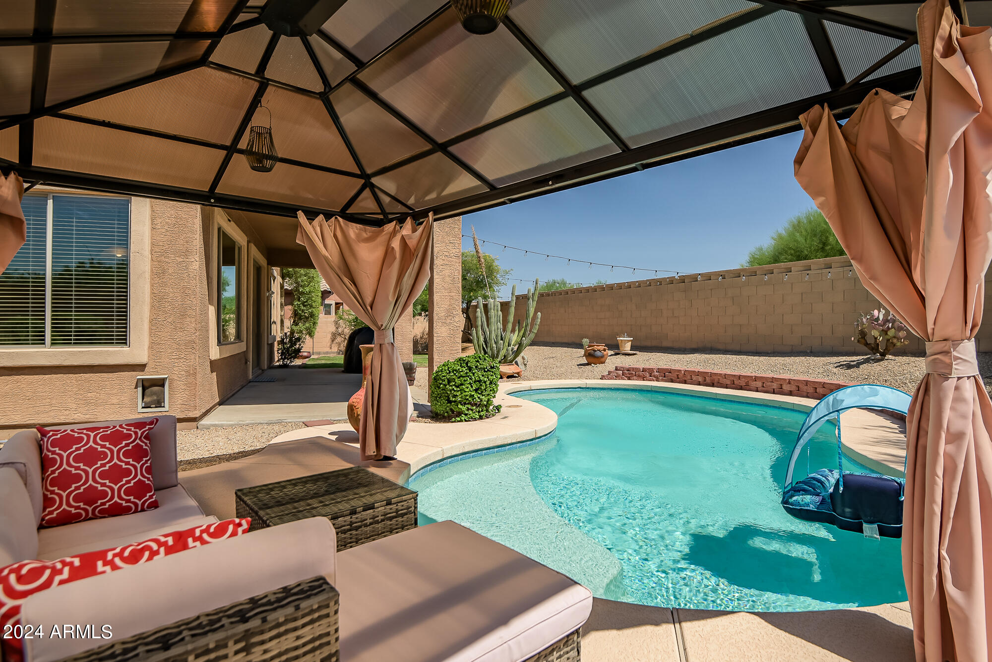 8353 W ROCK SPRINGS Drive