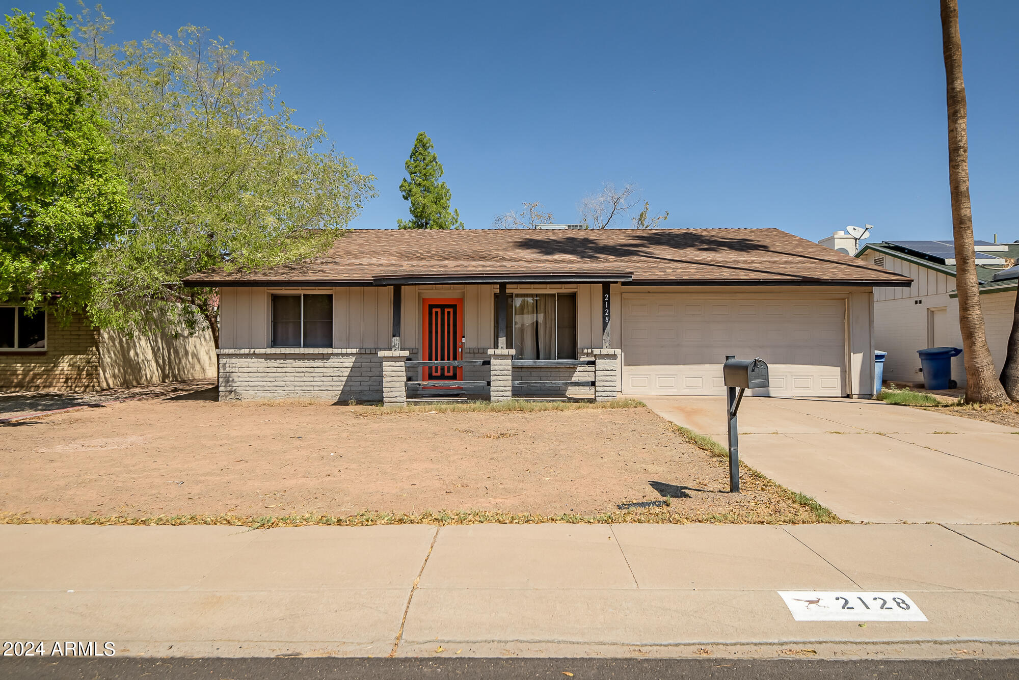 2128 E CORNELL Drive