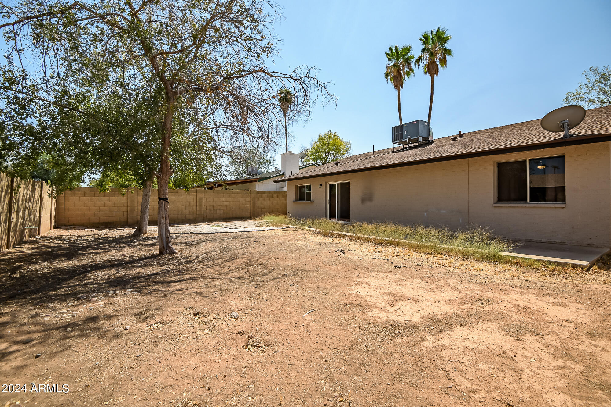 2128 E CORNELL Drive