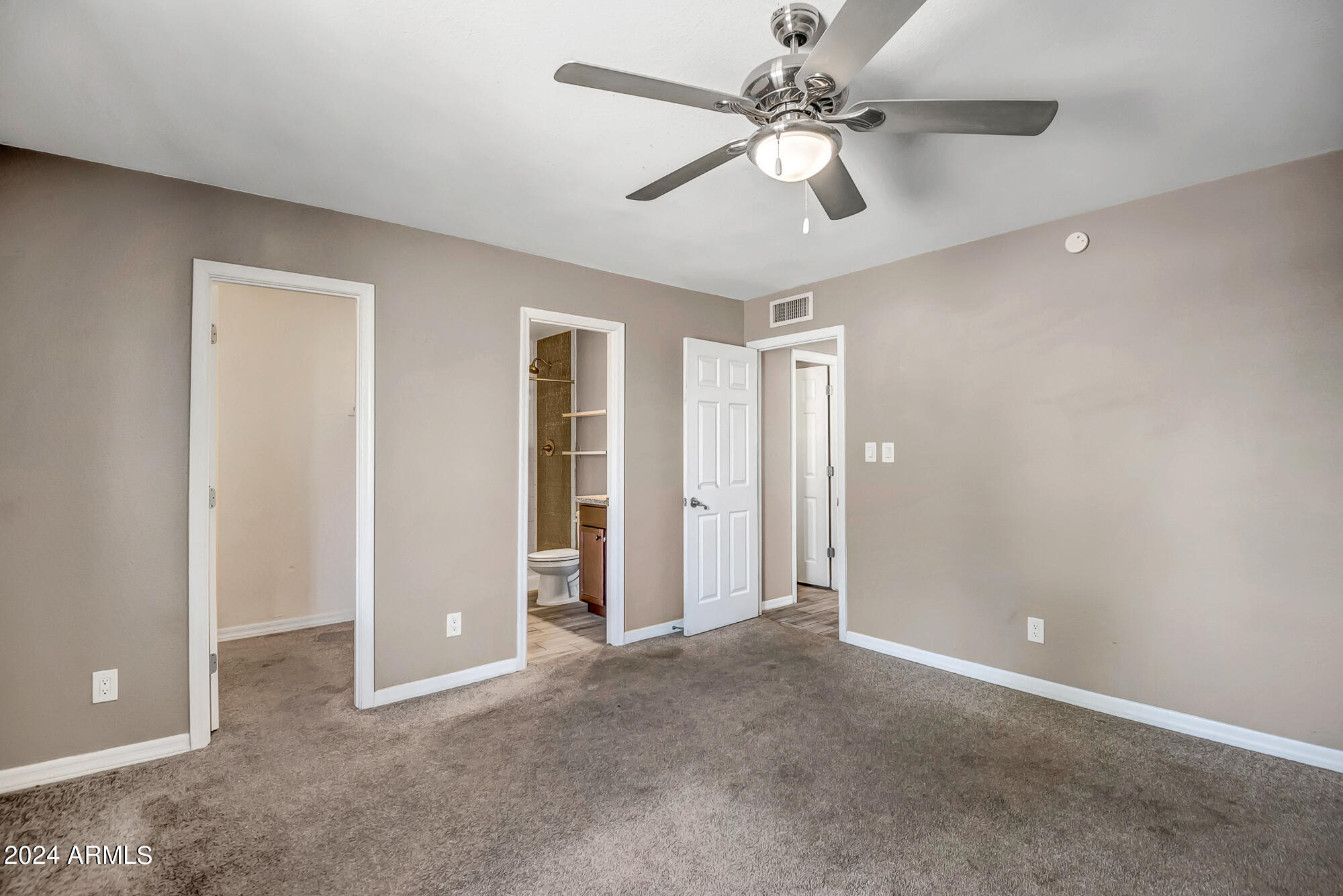 2128 E CORNELL Drive